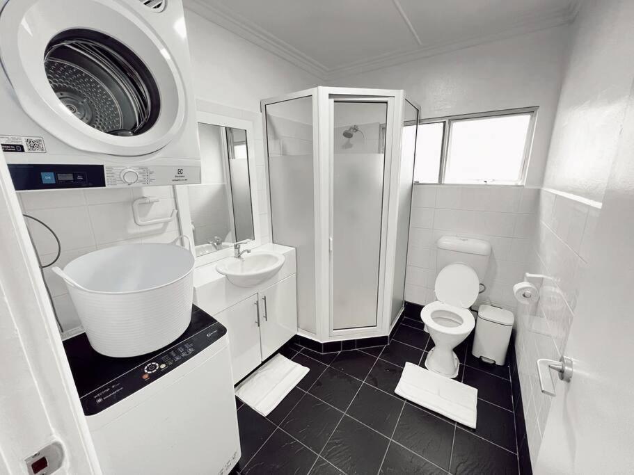 Gladstone Gem 7 - Suva CBD 2 Bedroom Apartment - view 14
