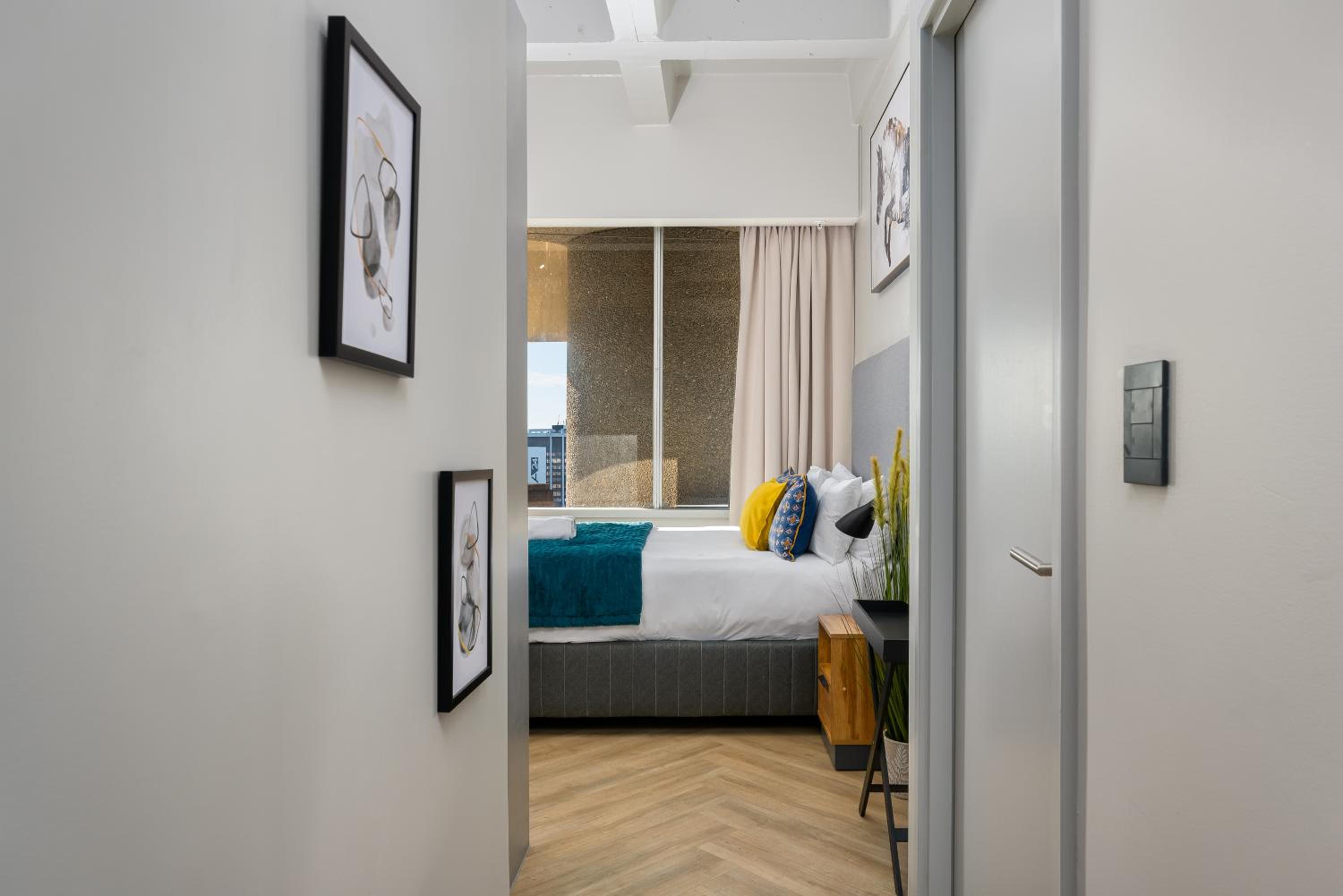 One Thibault Luxury Apartments