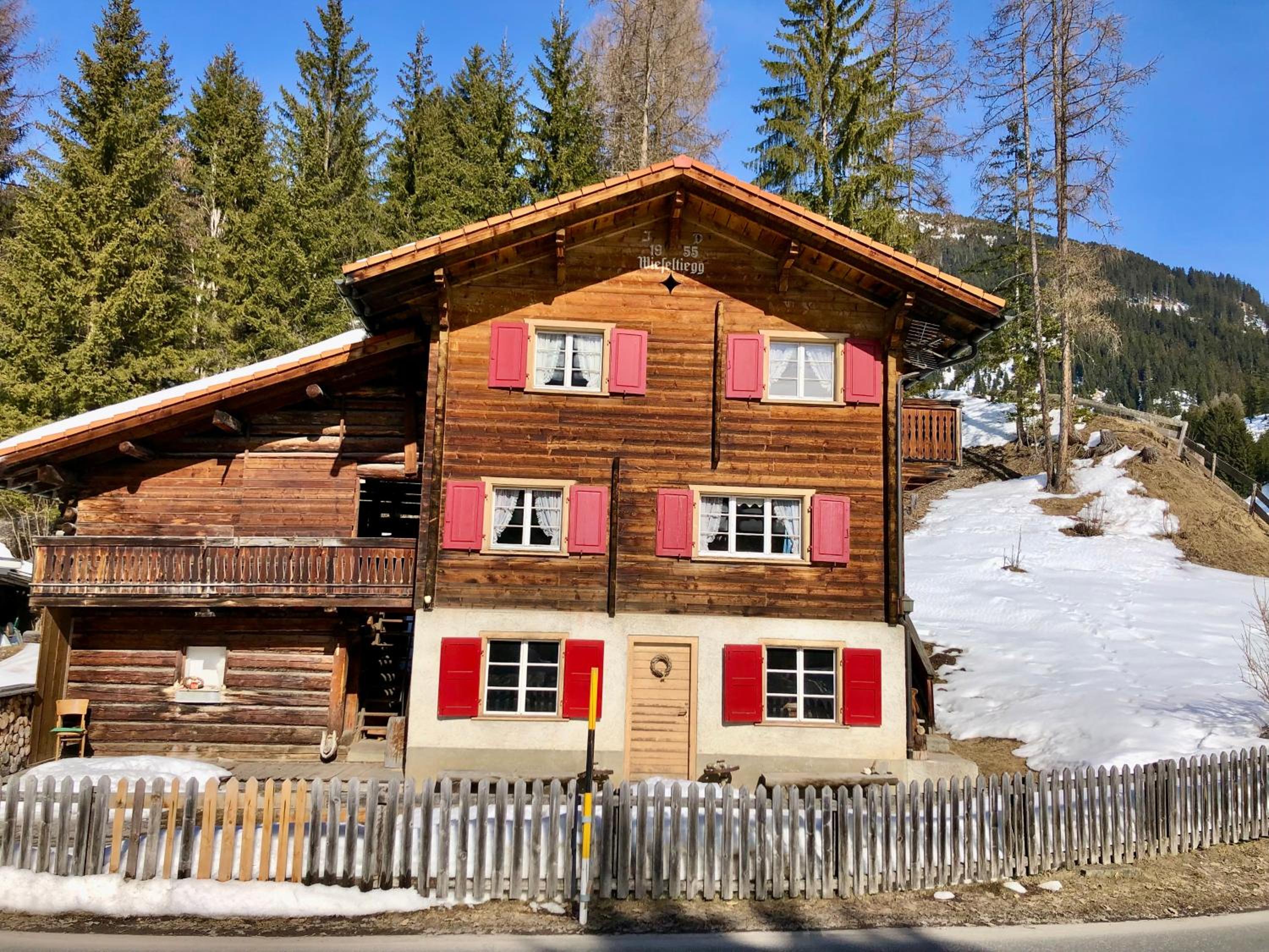 Charming Chalet with mountain view near Arosa for 6 People house exclusive use