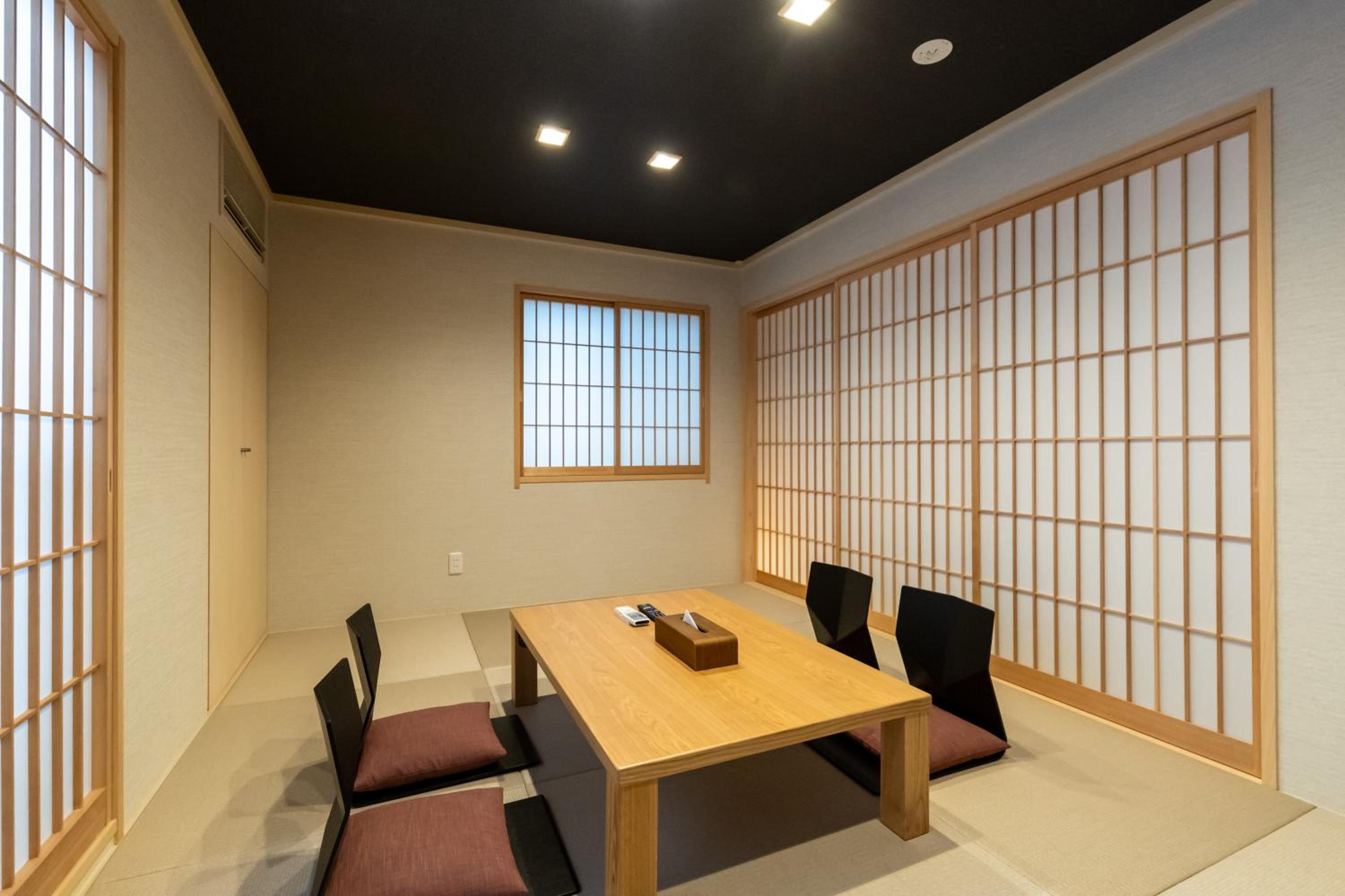 Oyado Kawaramachi Gojo（御宿 河原町五条）