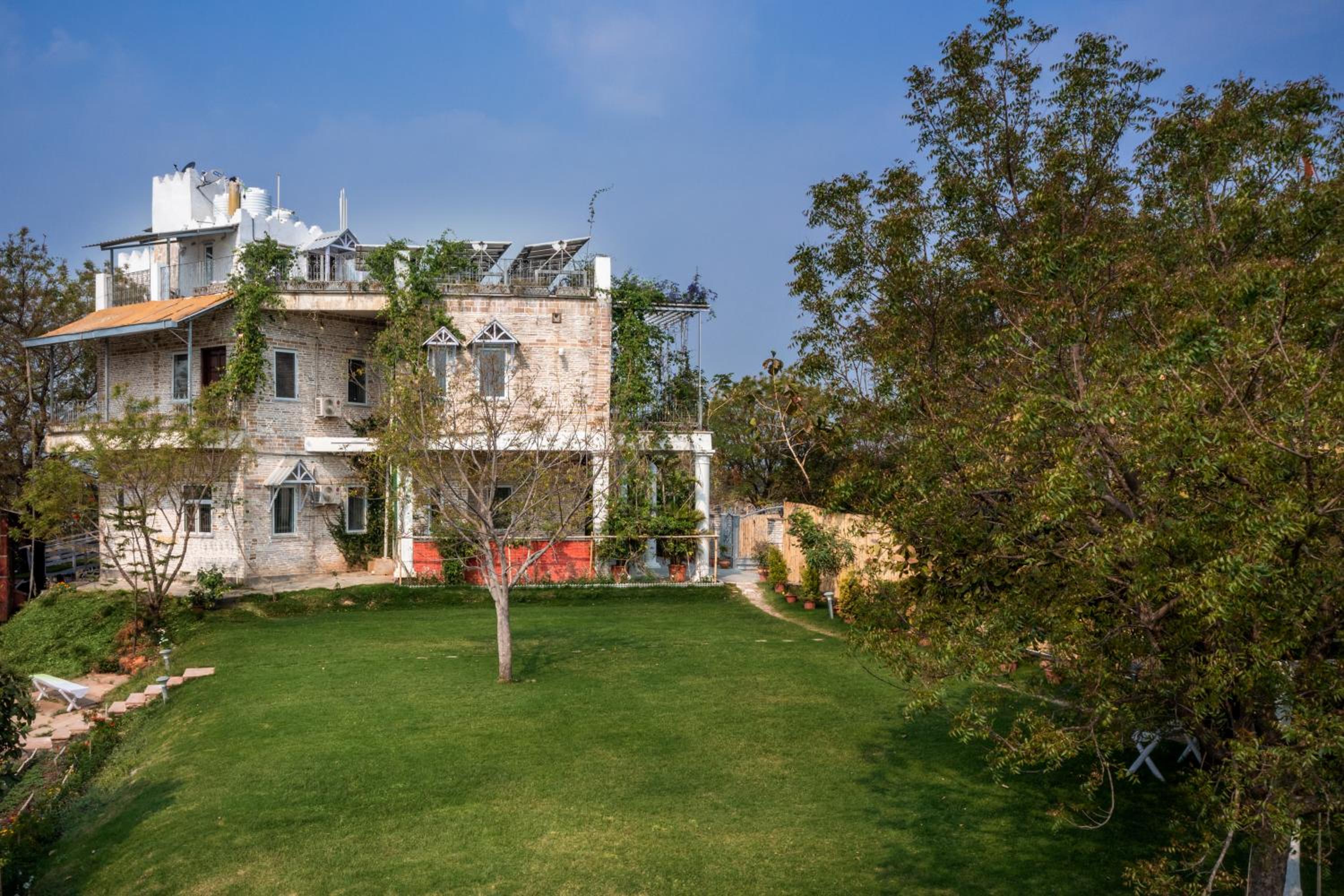 Moonstone, Bhopal, amã Stays & Trails view 5