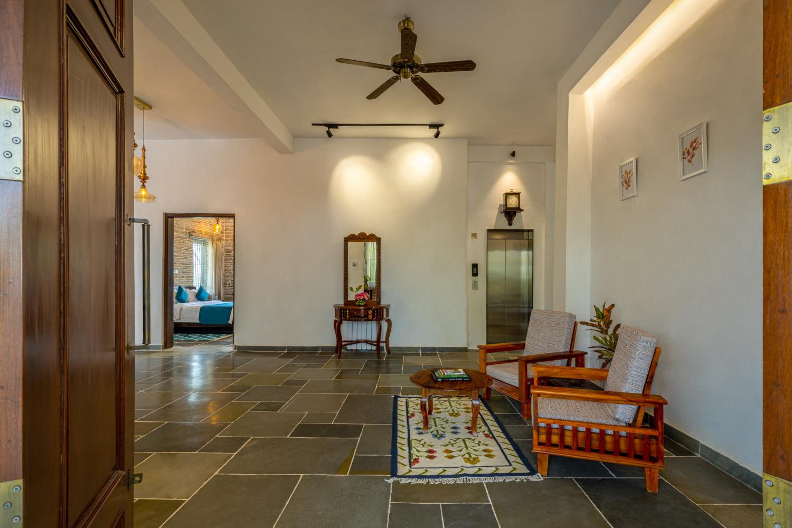 Moonstone, Bhopal, amã Stays & Trails view 4