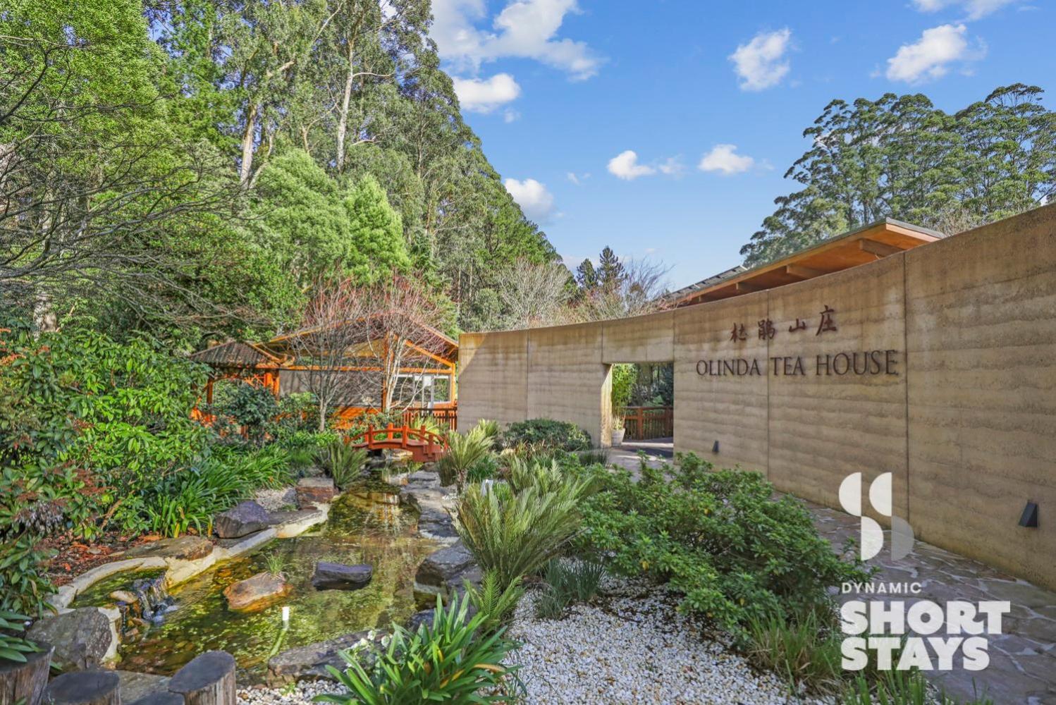 Magnolia Retreat - Rocky Creek Art Garden