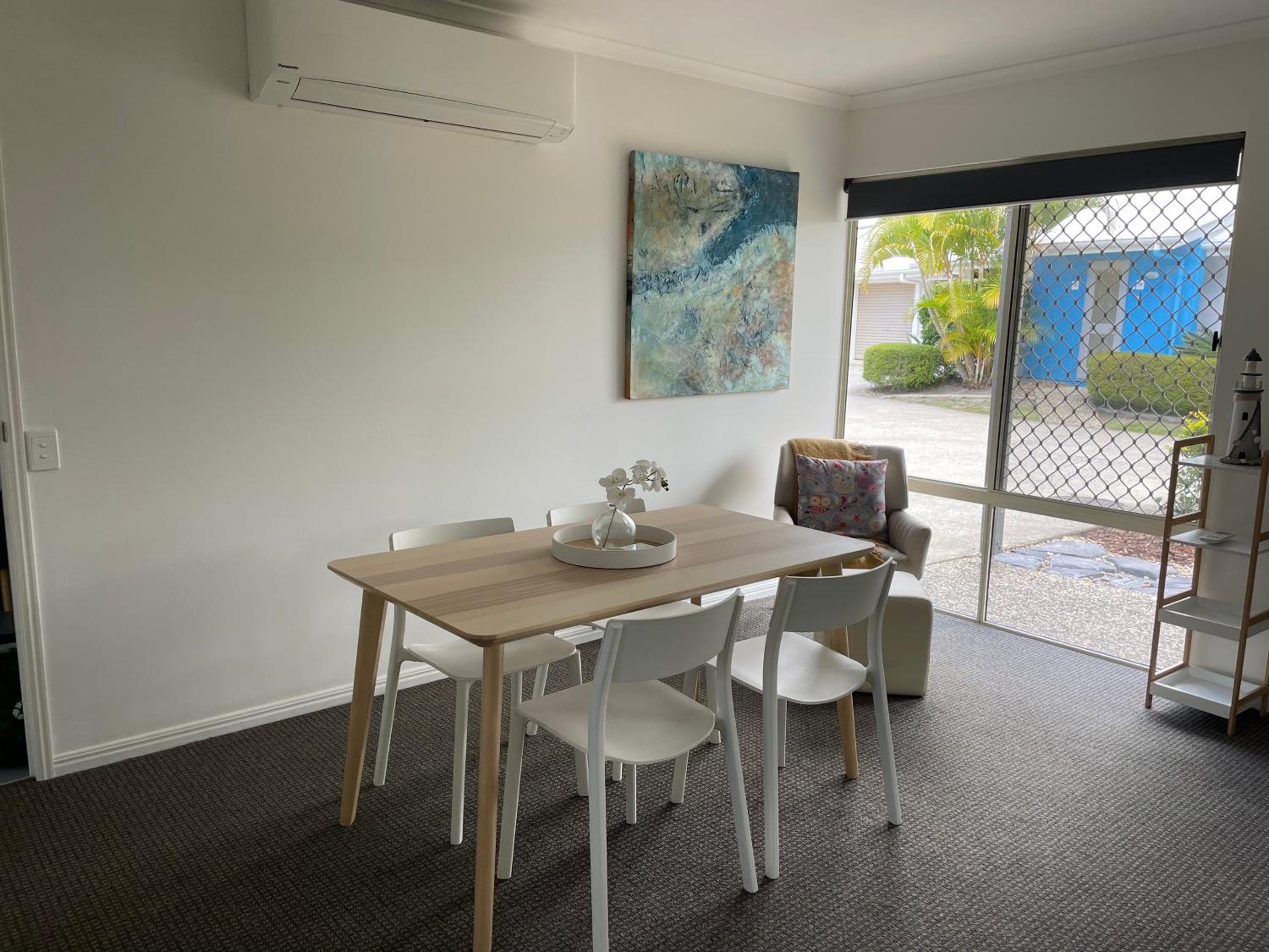 Noosaville Vacations - 2 Bedroom Villa In Tropical Resort - Property Image 4