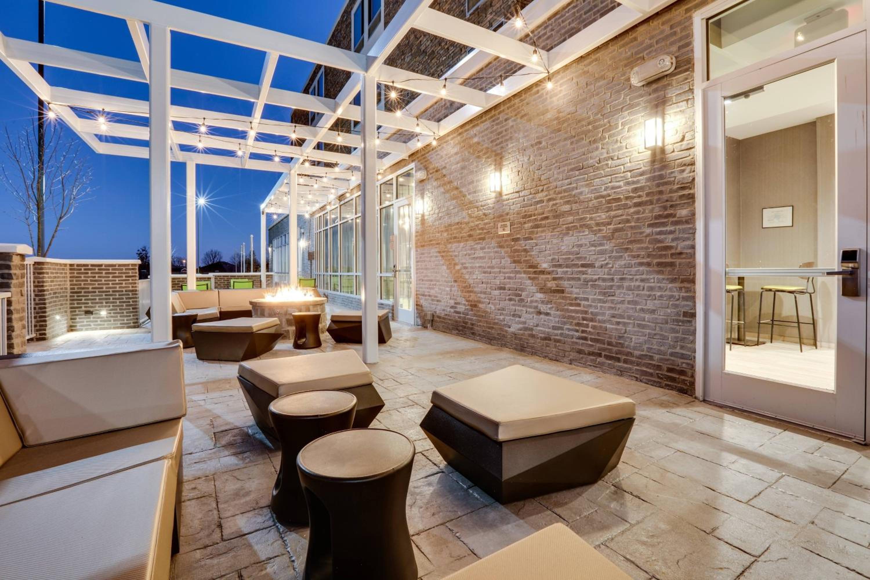 Mansfield Vacations - SpringHill Suites by Marriott Dallas Mansfield - Property Image 7