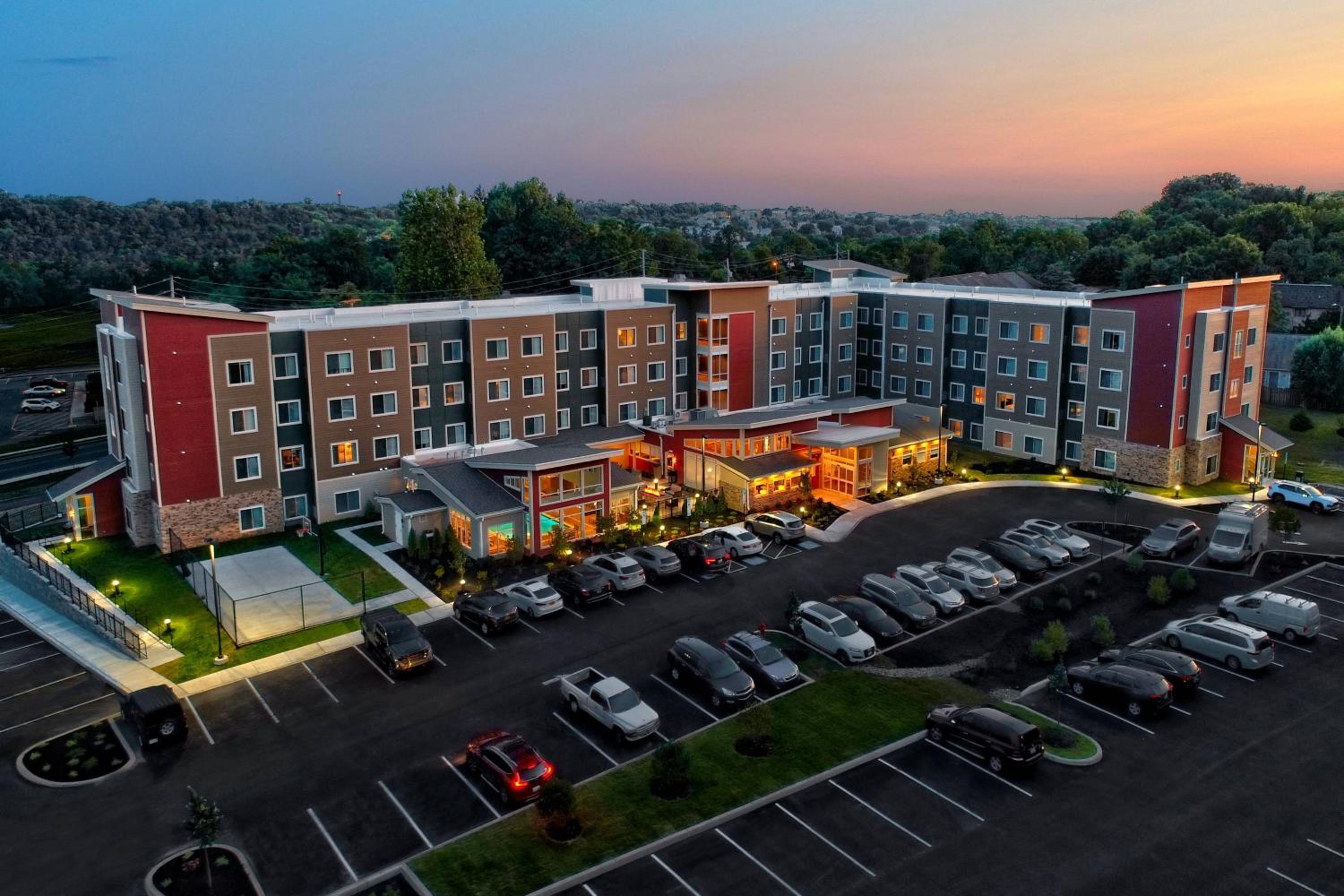 Hotel Residence Inn by Marriott Harrisburg North - Image 1