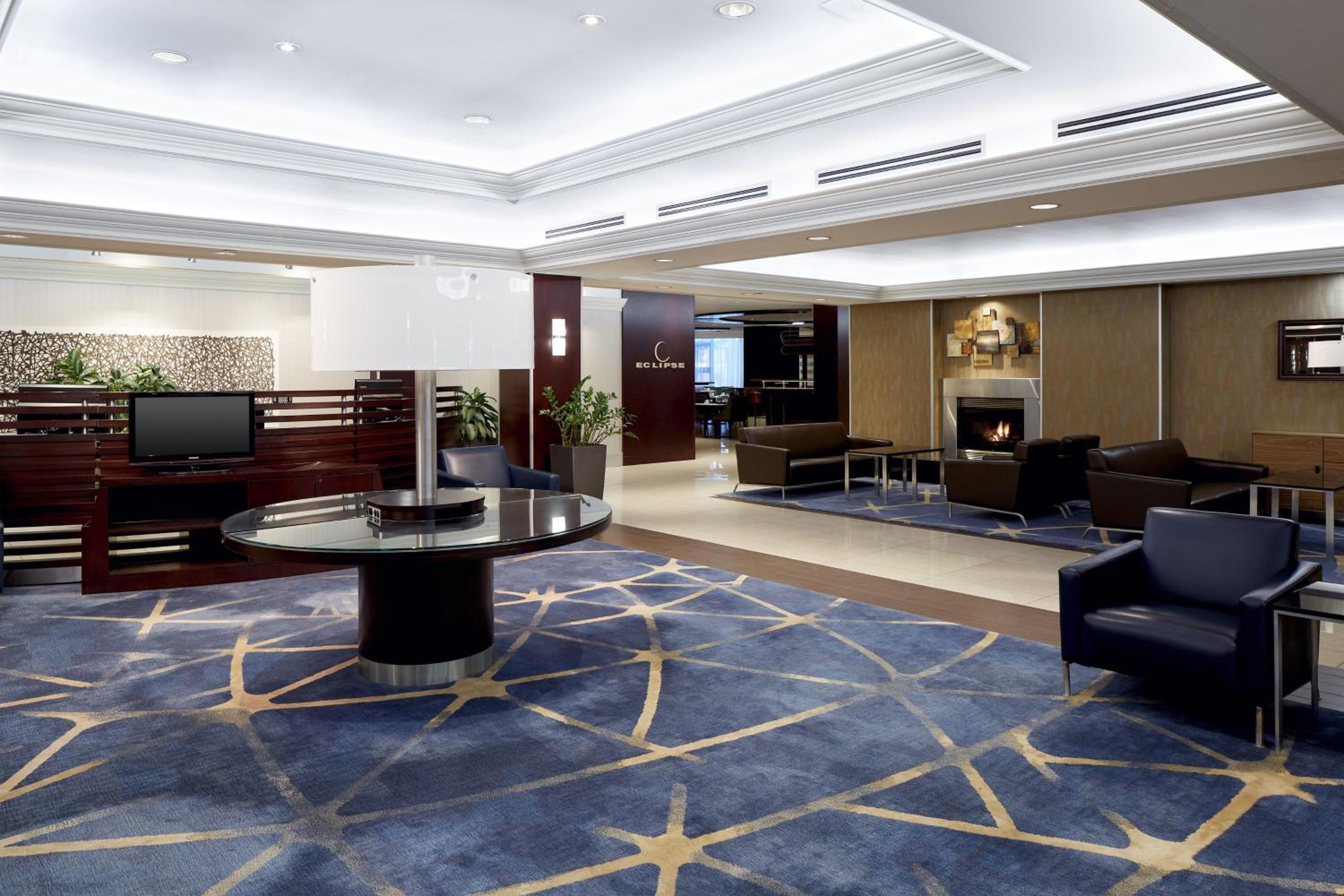 Sheraton Montreal Airport Hotel-3