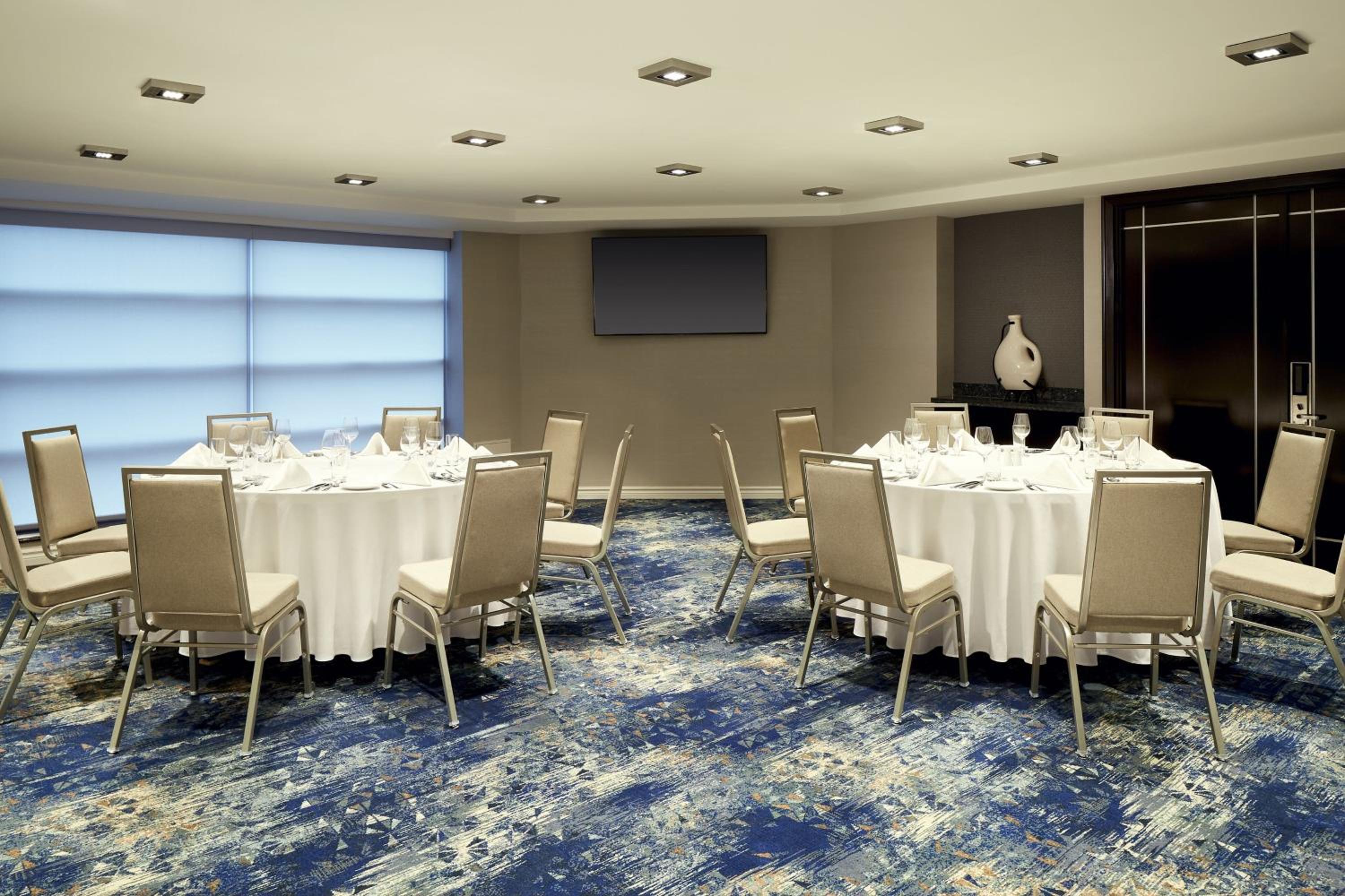 Sheraton Montreal Airport Hotel - Property Image 12