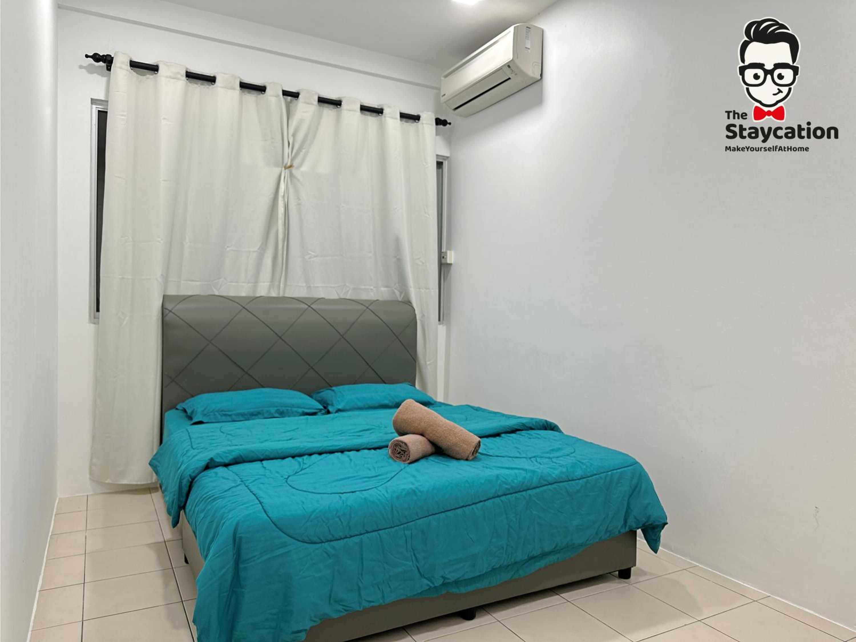 Staycation Homestay 15 Kch City Mall Landed House photo 6