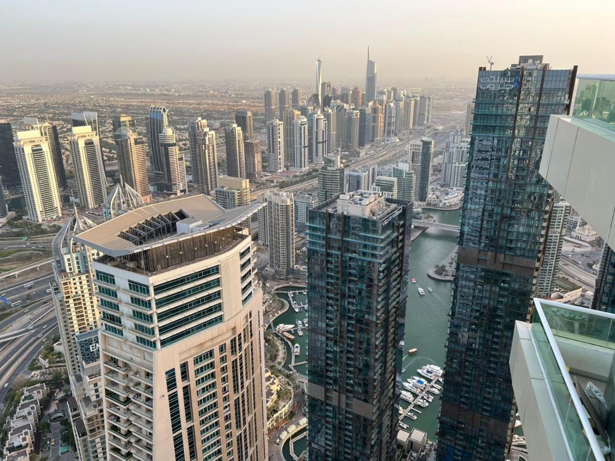 High Floor with city skyline & Burj khalifa view 3 bedroom unit marina