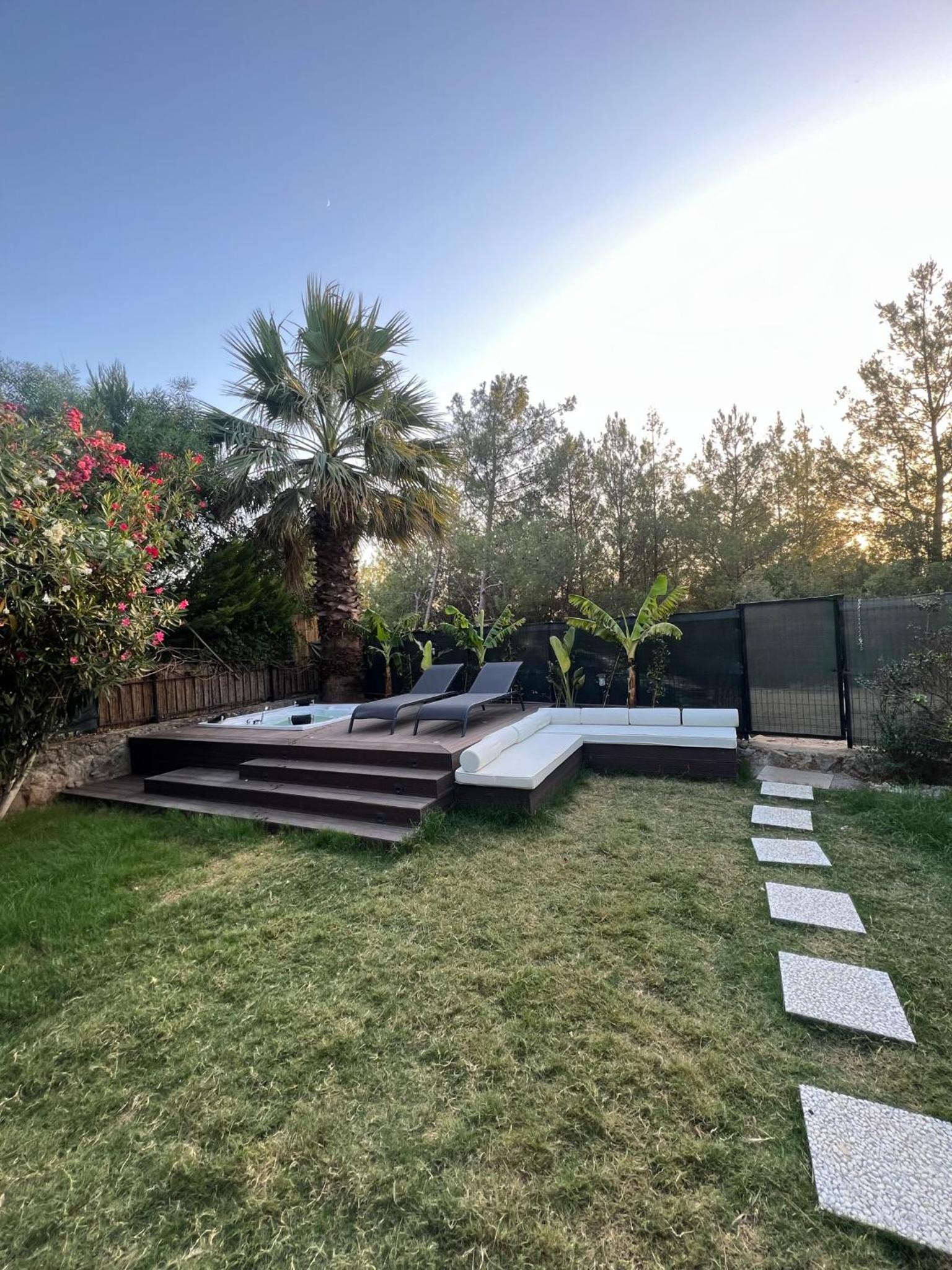 Oludeniz Luxury Villa with Jacuzzi, Common Pool view 3