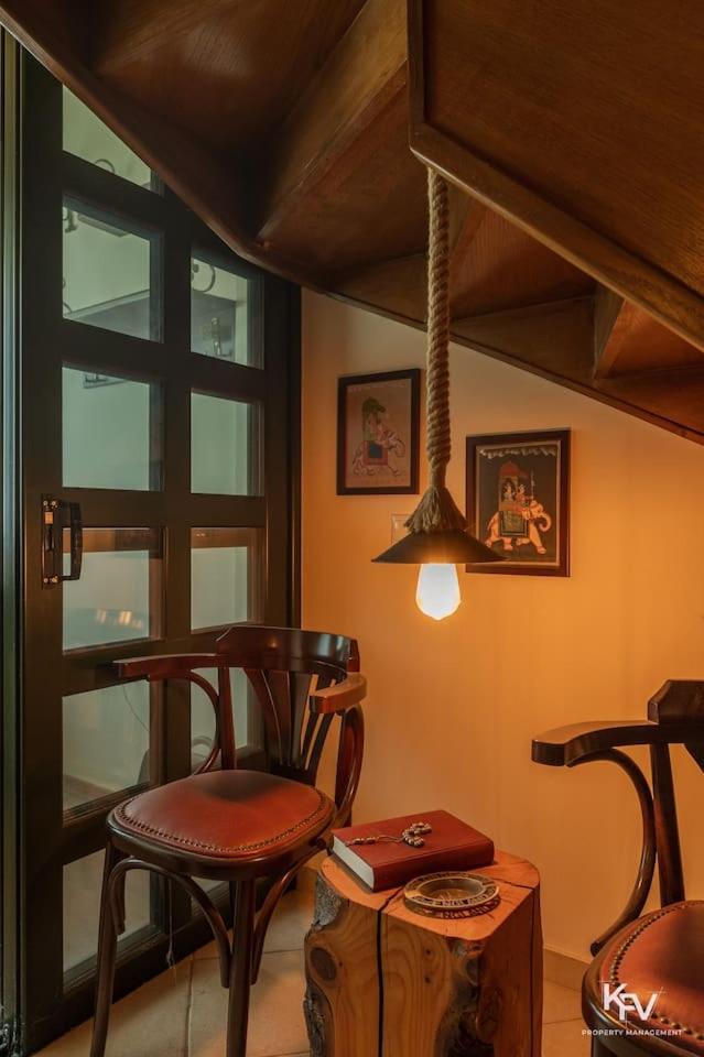 Jacuzzi Apartment - in Athens Riviera