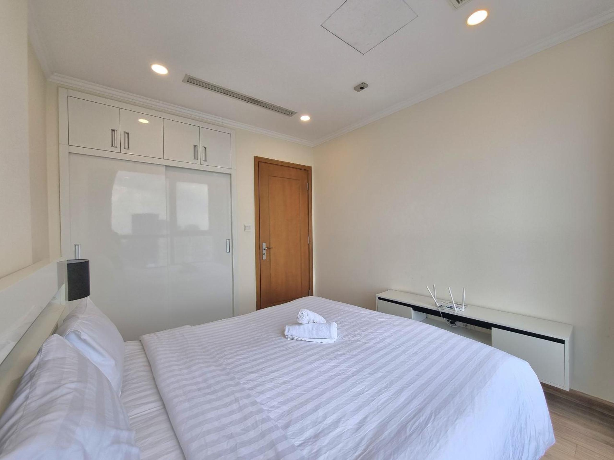 Vinhomes Central Park Luxury Apartment 1,2,3,4 bedroom, Landmark 81 area