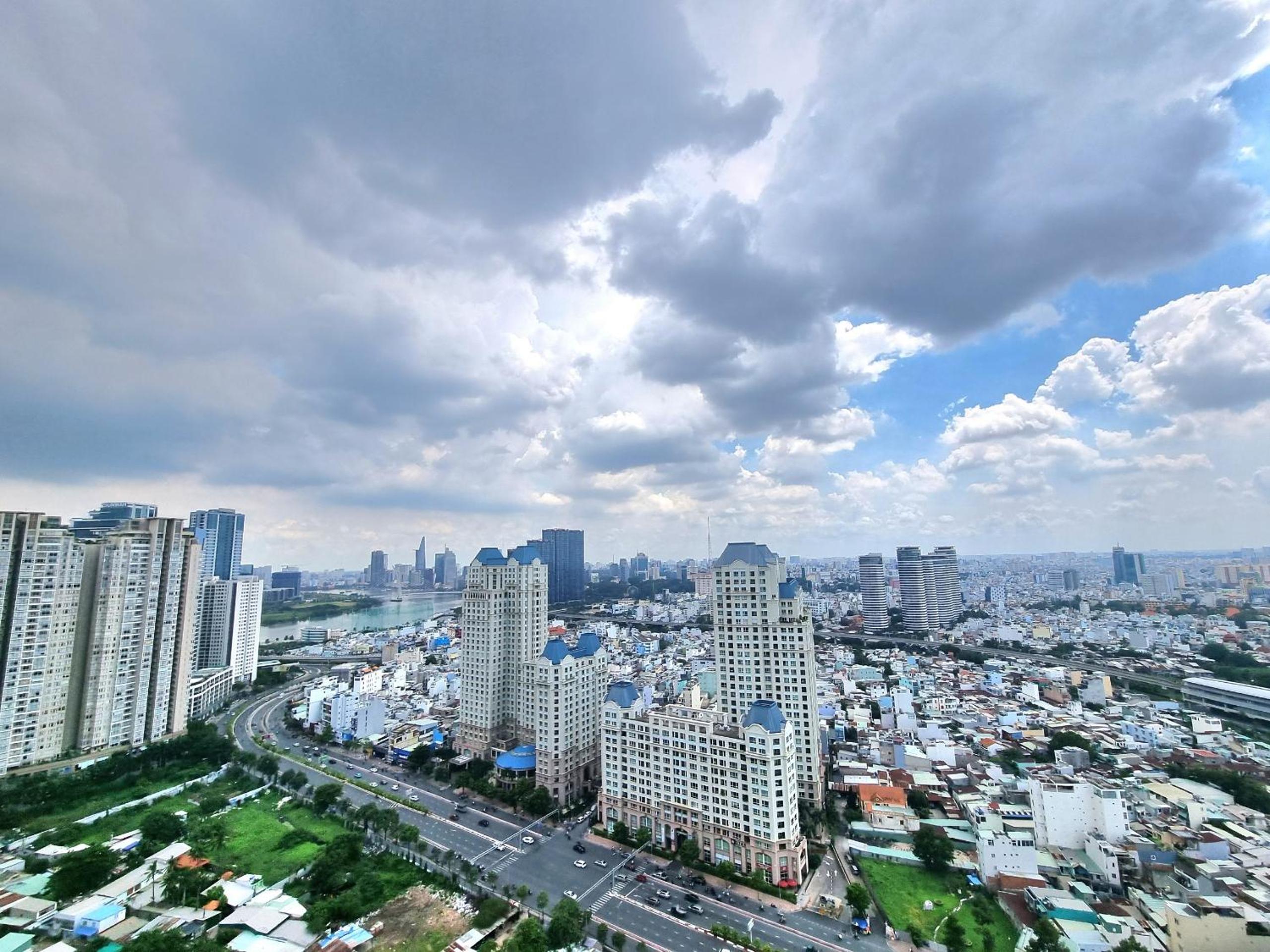 Vinhomes Central Park Luxury Apartment 1,2,3,4 bedroom, Landmark 81 area
