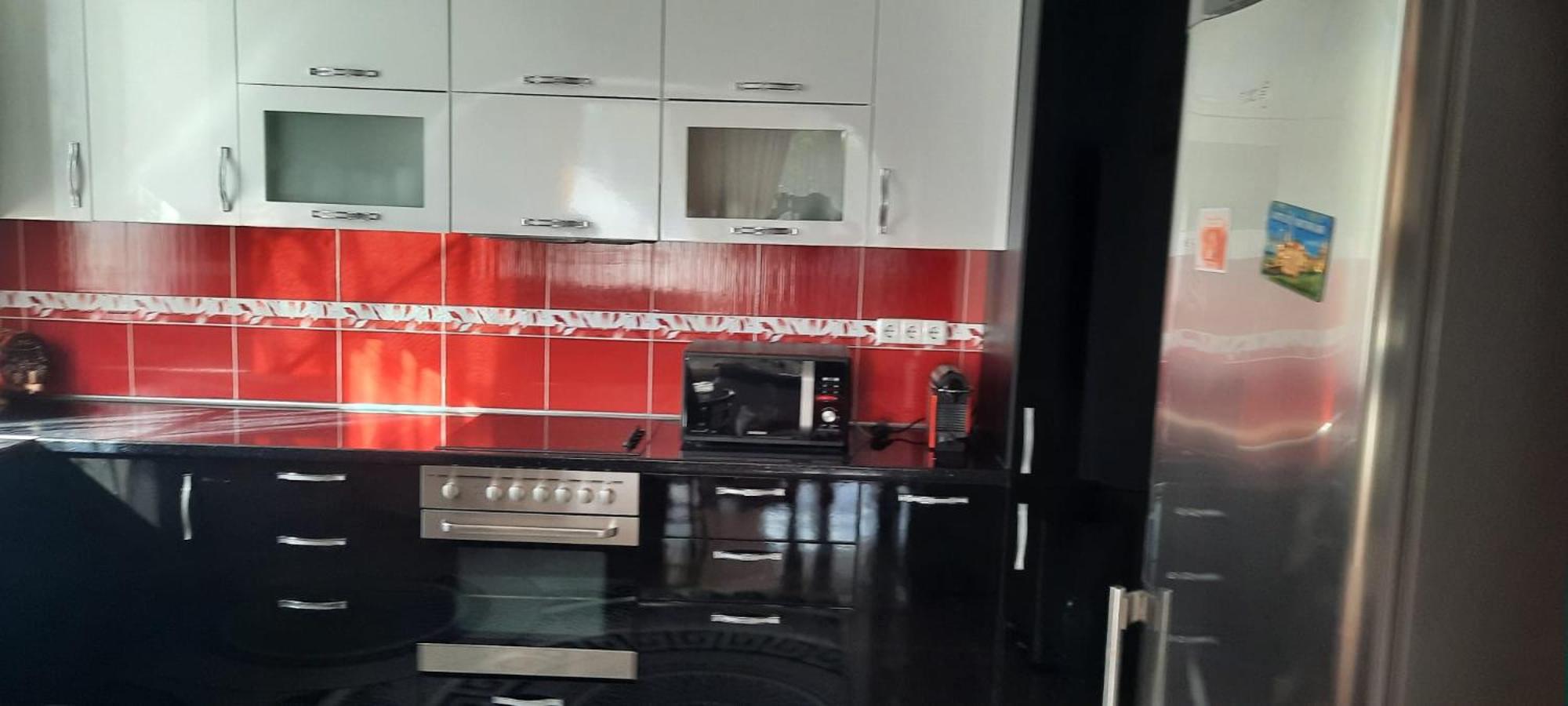 VILA LUXURY view 5