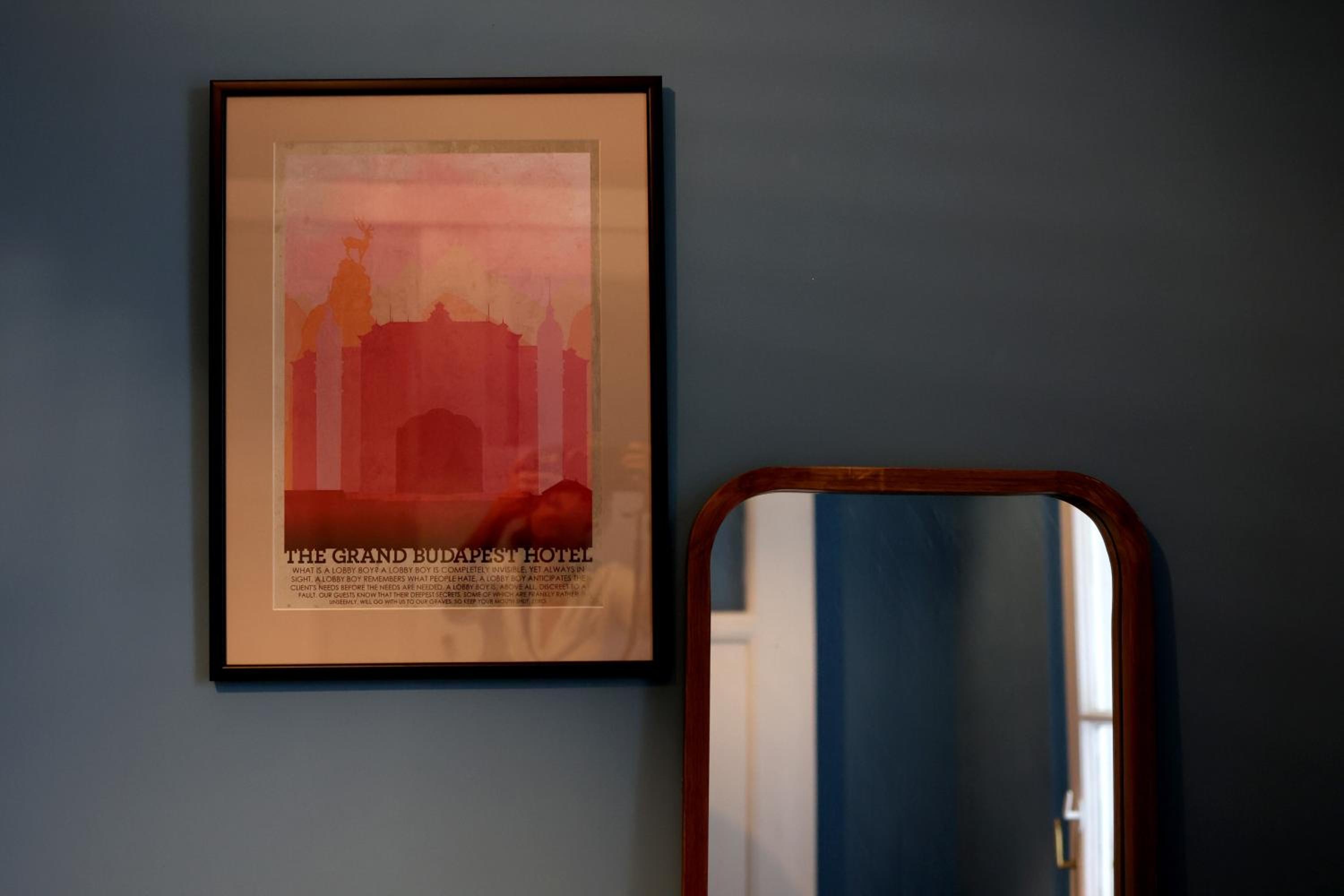 New 1BDR Modern Bauhaus flat