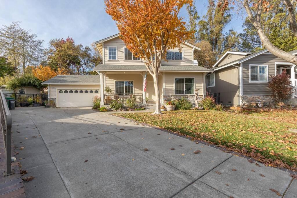 Petaluma Vacations - Captivated Wine Country/Family - Property Image 1