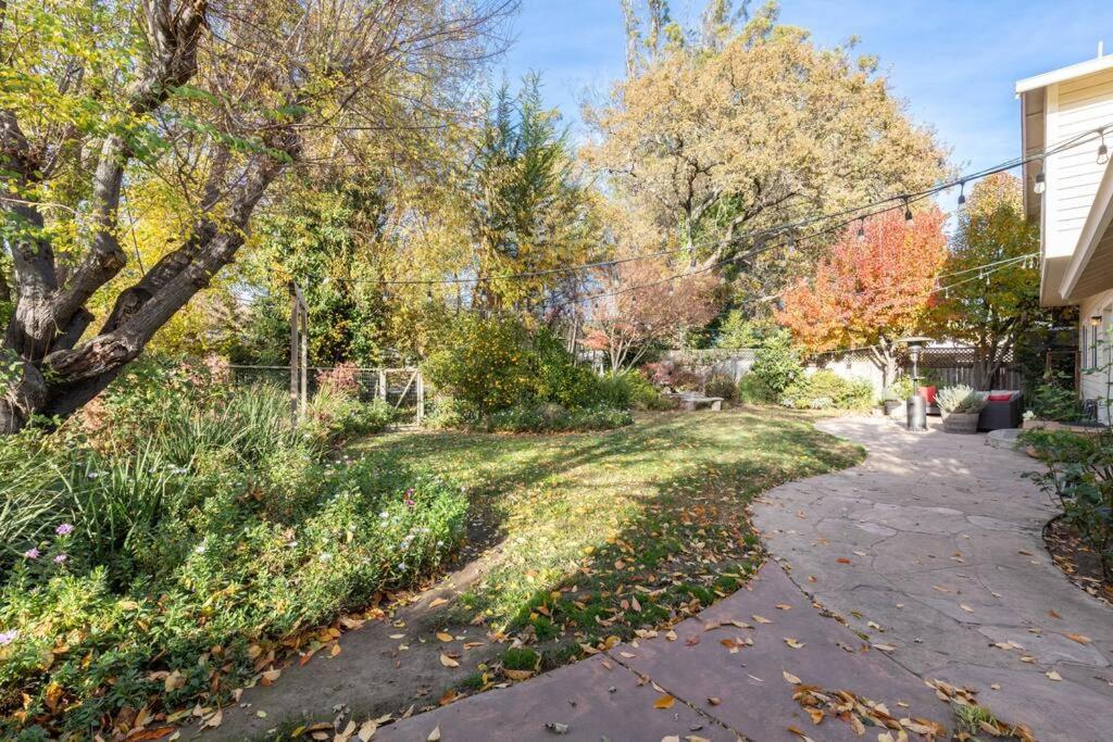 Petaluma Vacations - Captivated Wine Country/Family - Property Image 3