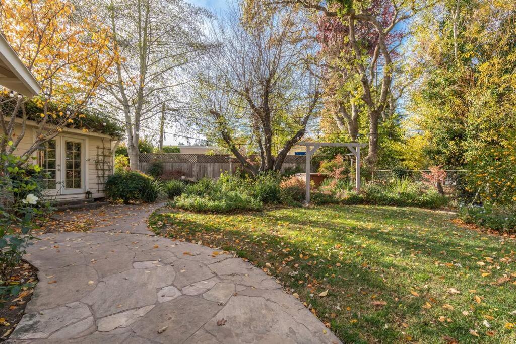 Petaluma Vacations - Captivated Wine Country/Family - Property Image 5