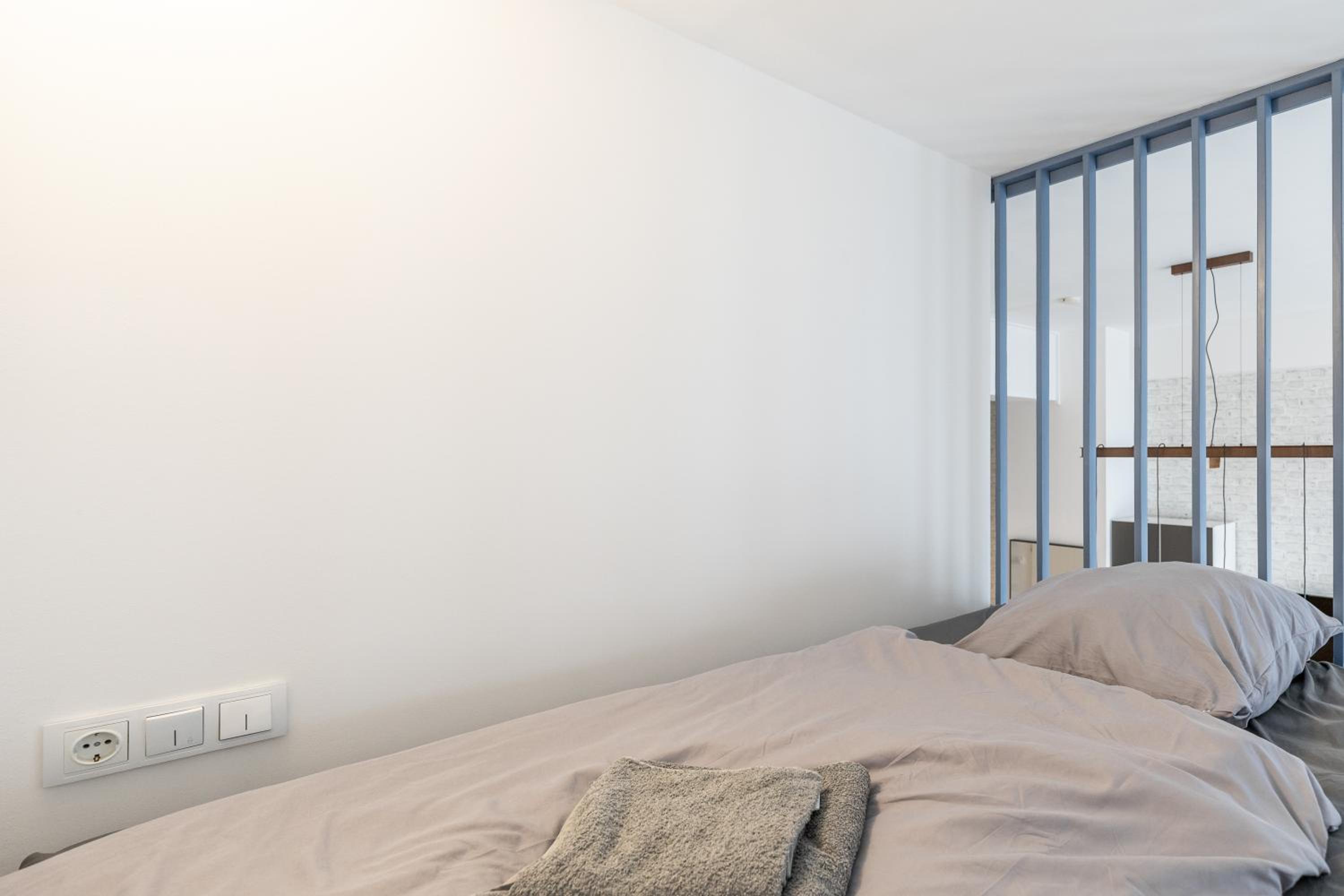 Spacious Lofts In Wedding