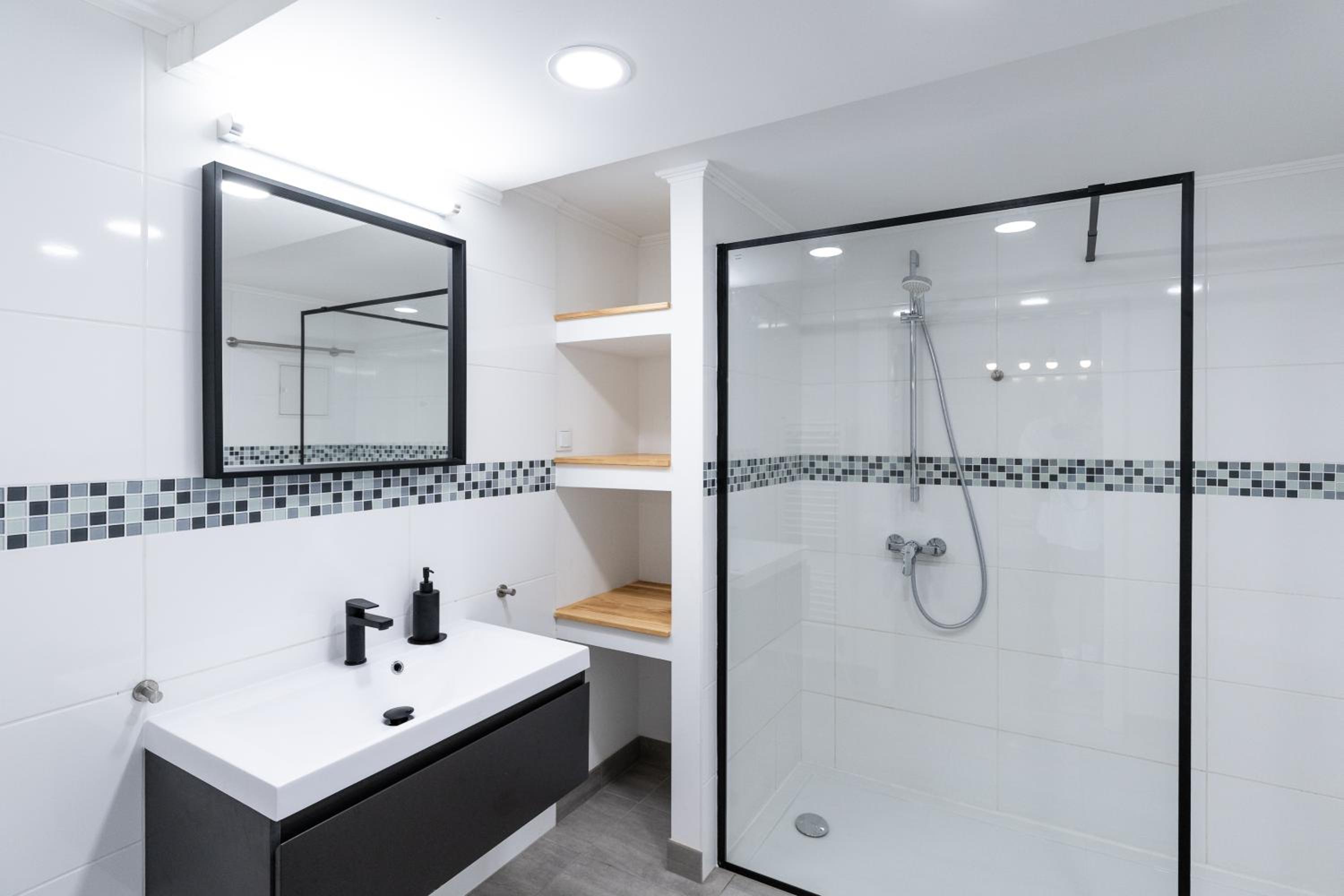 Spacious Lofts In Wedding