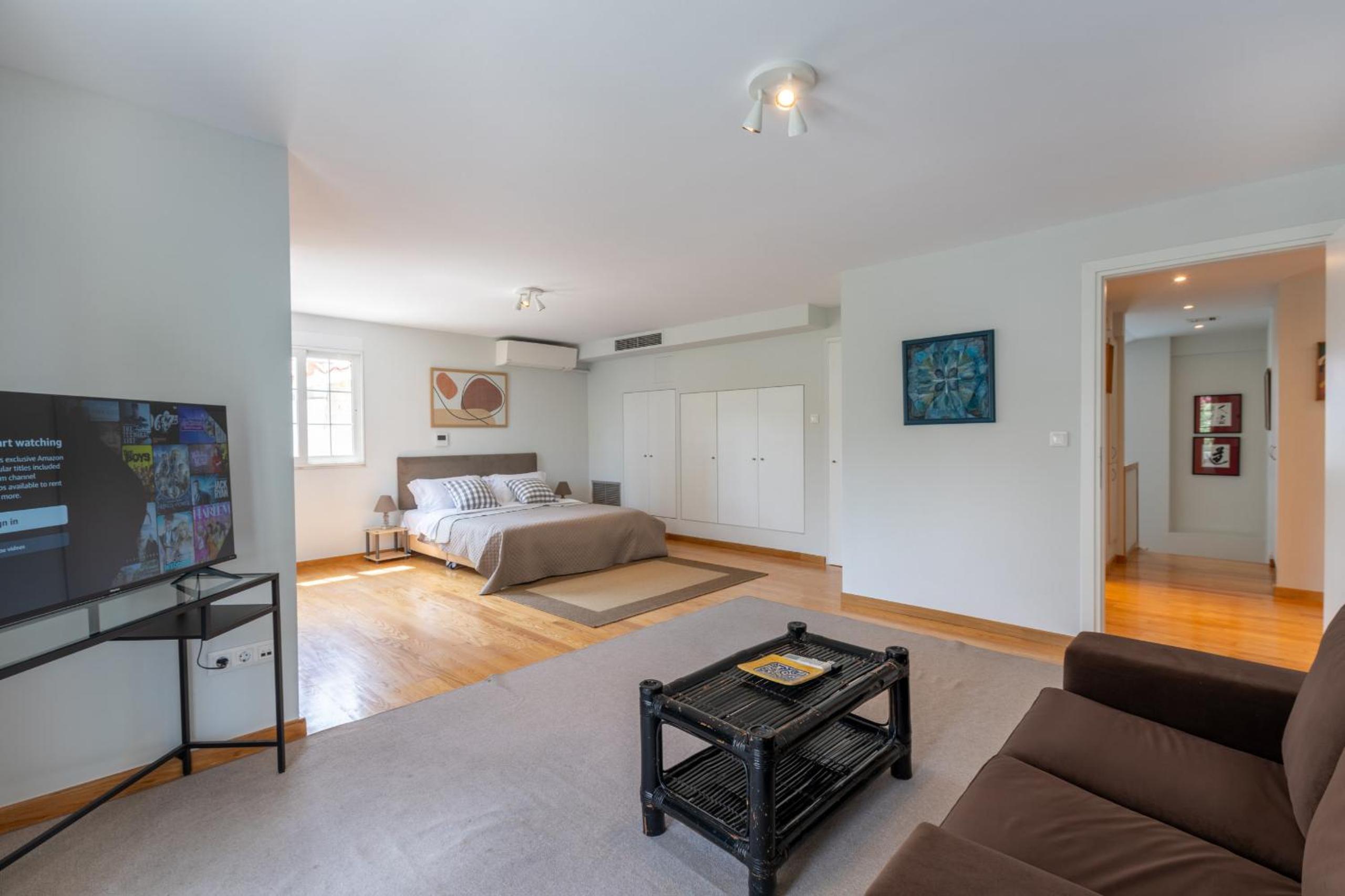 Luxury 3-Bedroom House in Central Glyfada