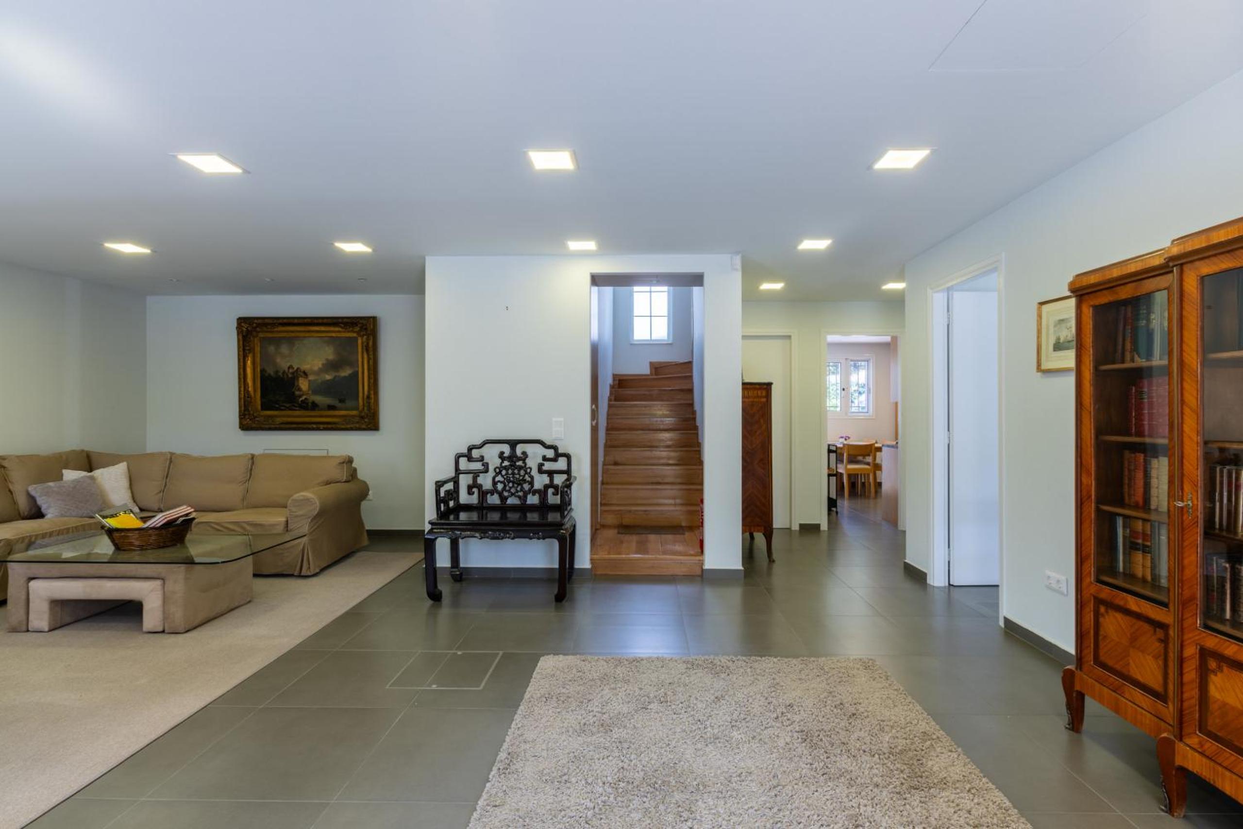 Luxury 3-Bedroom House in Central Glyfada