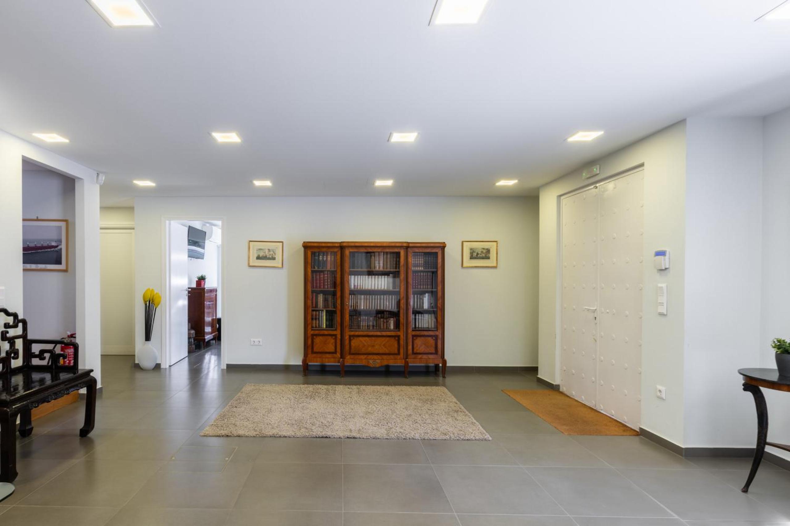 Luxury 3-Bedroom House in Central Glyfada