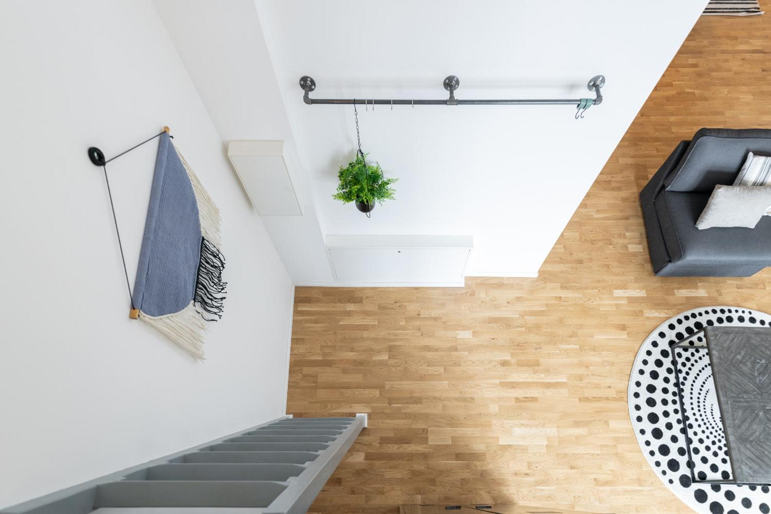 Spacious Lofts In Wedding