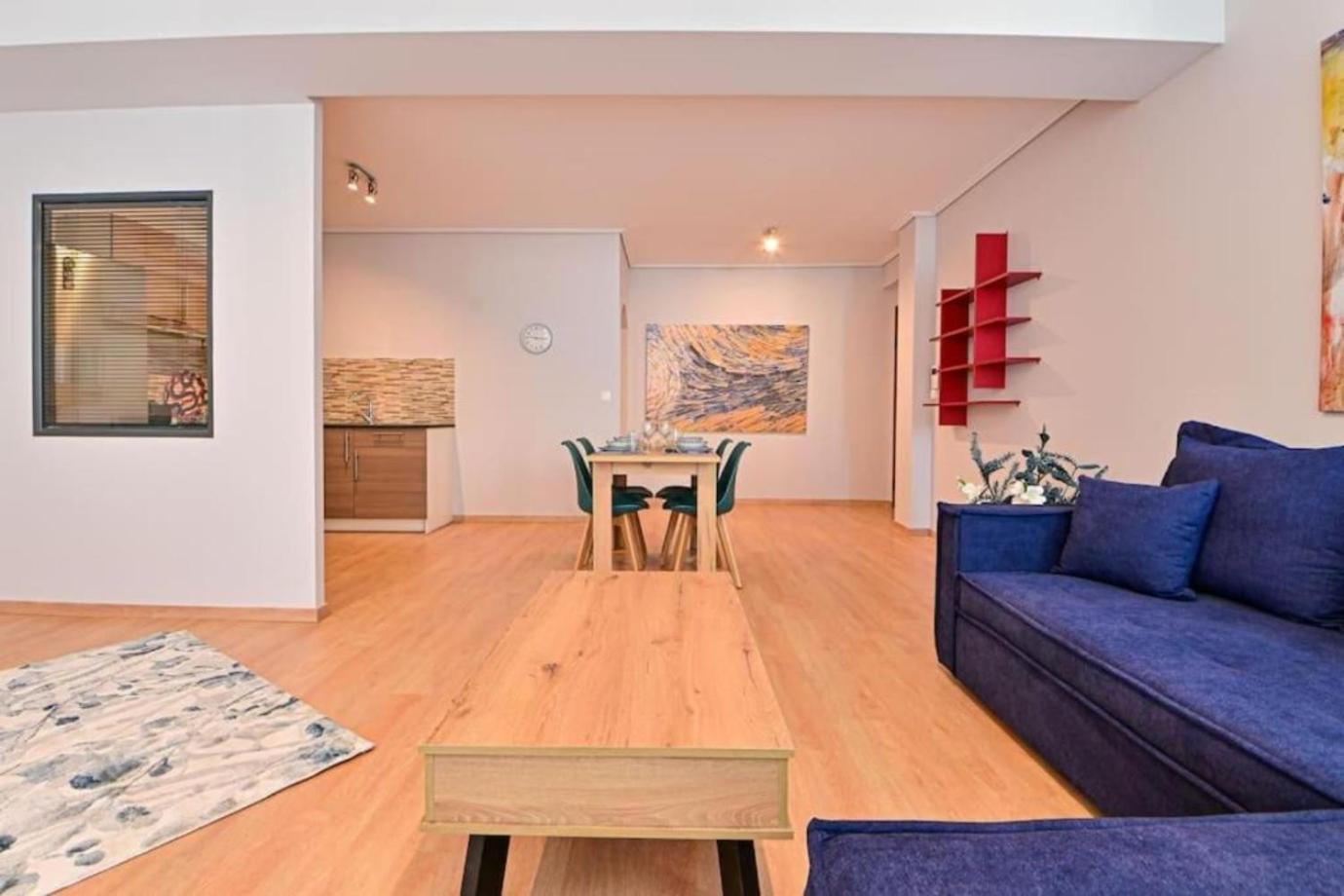 Cozy apartment located on Piraeus Port area-(SPETS_D1) view 4