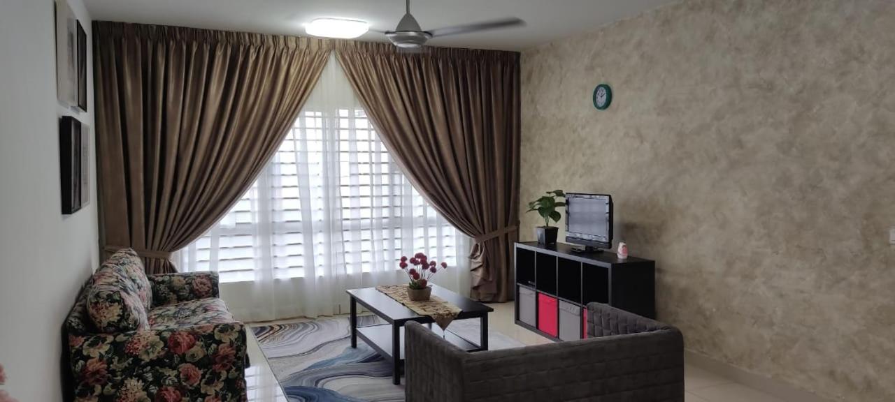 Al Fateh Homestay Apartment in Putrajaya photo 2