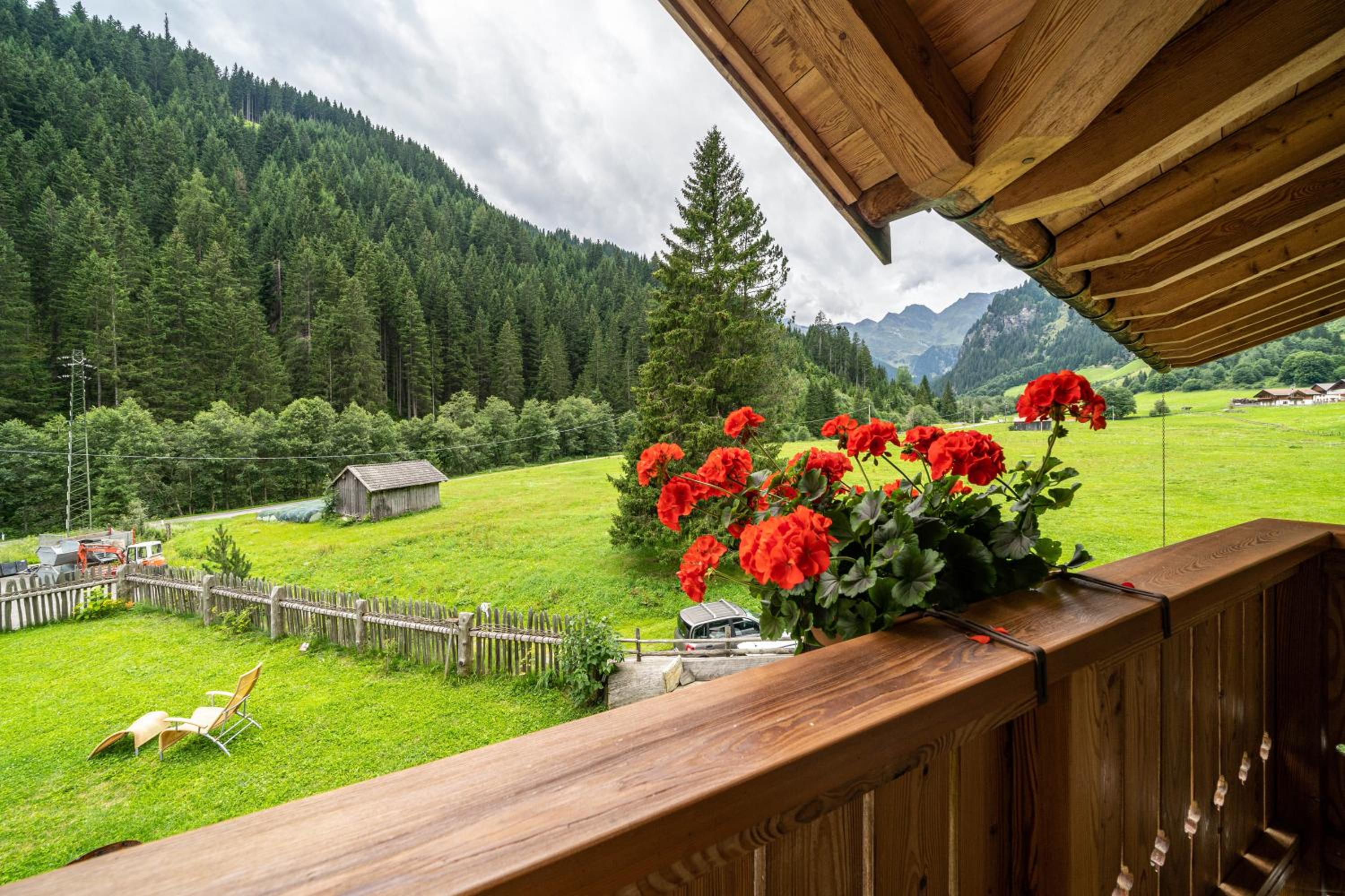 Ferienhaus Larch Soge Apt Paula view 4