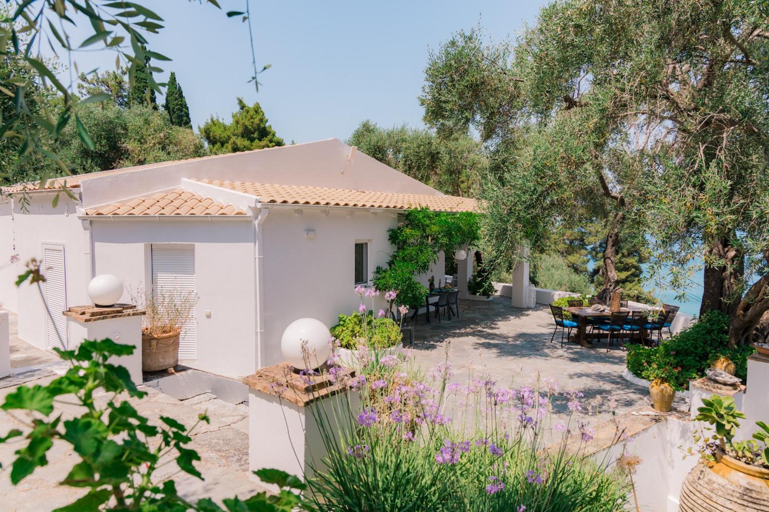 Zoela Corfu - 2 Seperate Houses With Full Privacy