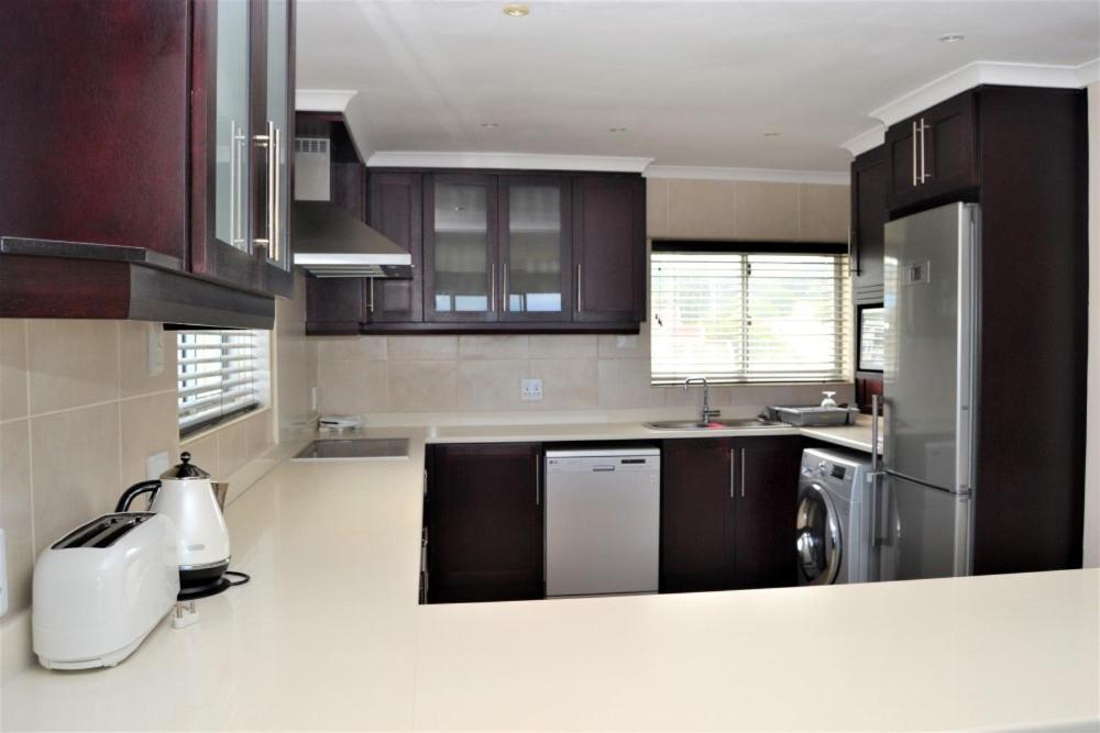 Durban Vacations - 26 Bronze Bay Umhlanga Rocks - Property Image 6
