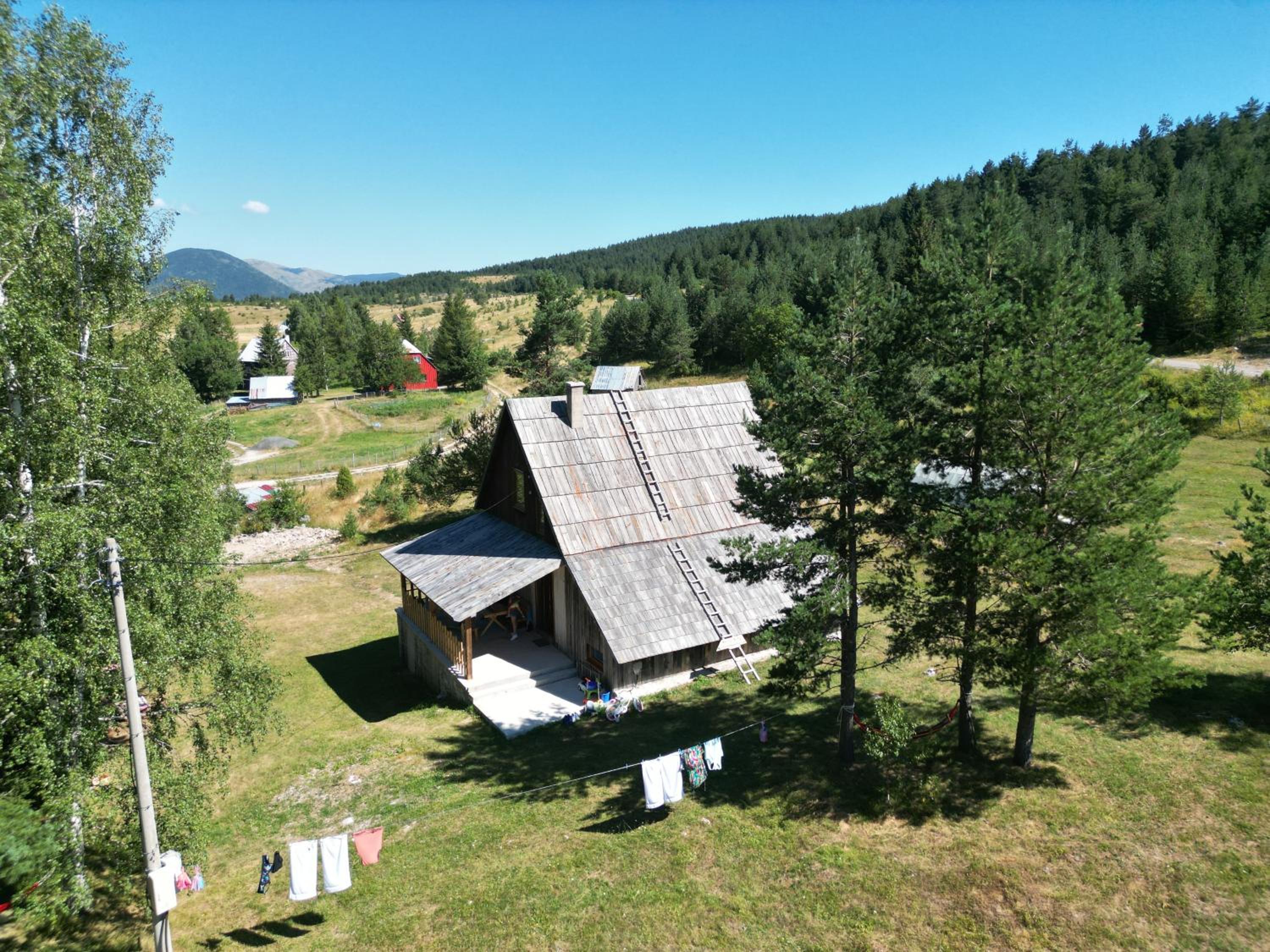 Photo 19