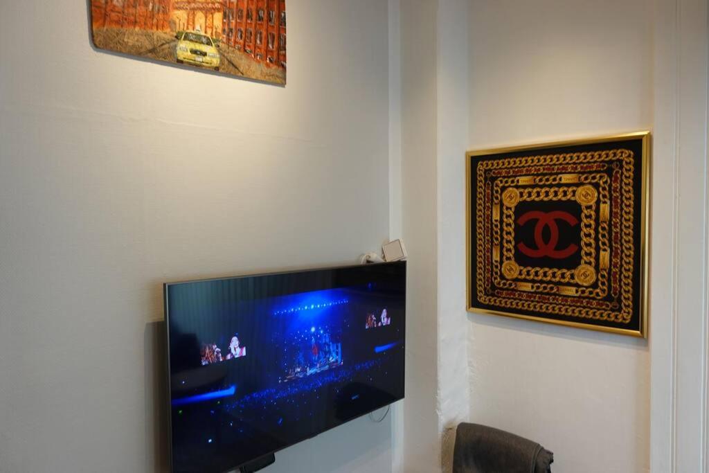 Photo 8