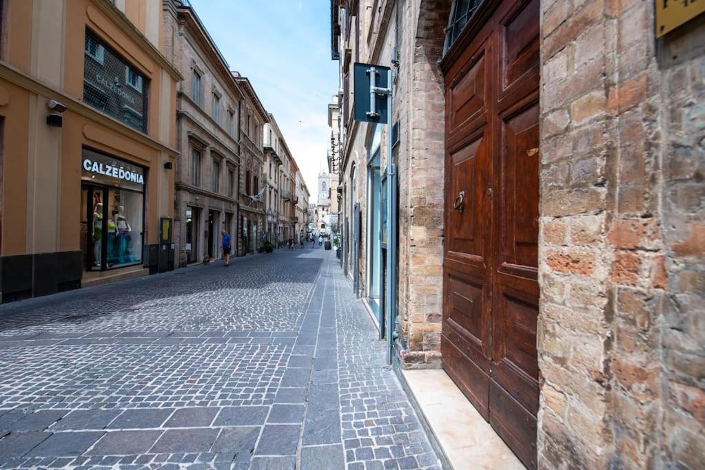 Appartamento Centro Storico Osimo Da Luca view 2