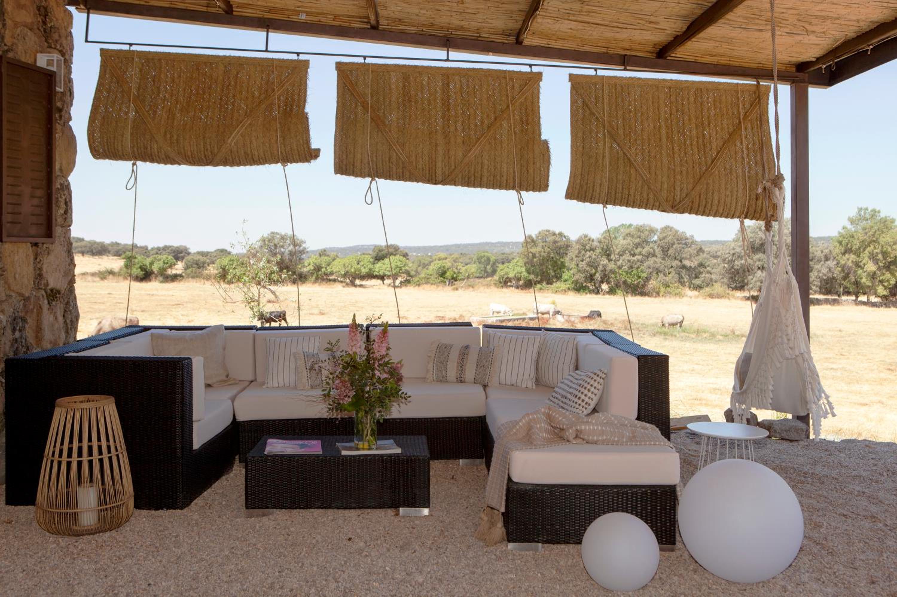 Wishome- Casa con piscina en finca privada, cerca de Gredos view 5