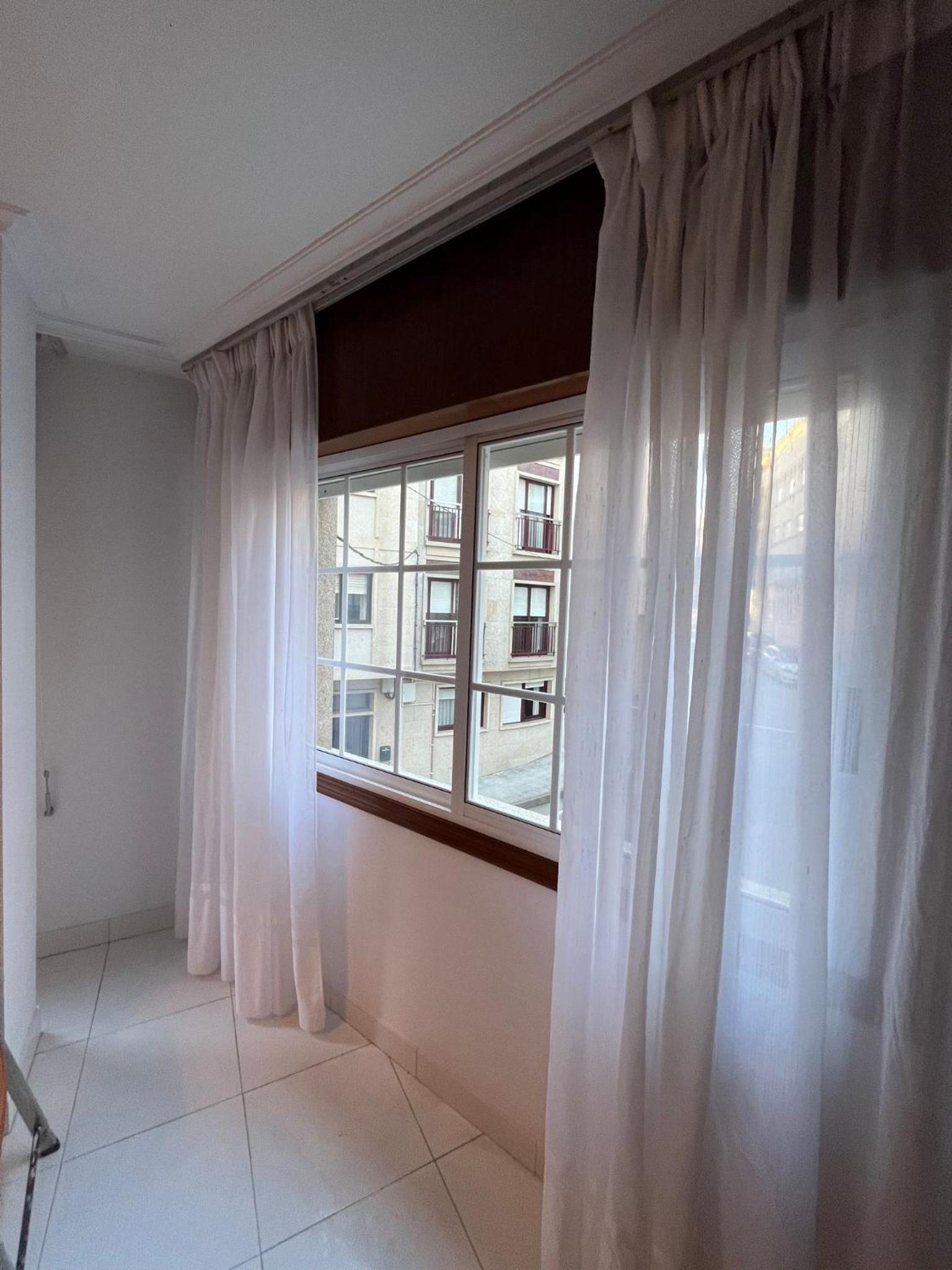 Apartamentos Deza- Playa Silgar