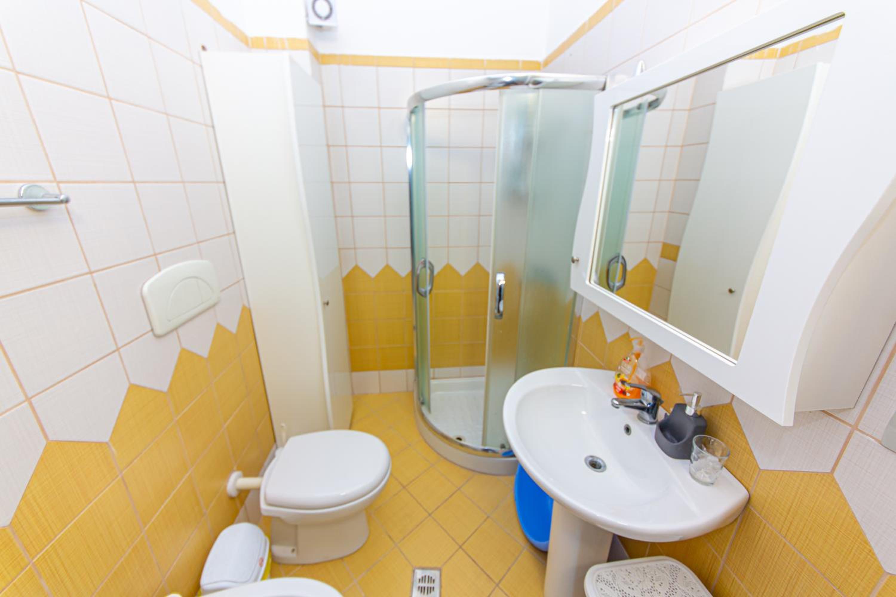 Seaview Luxury Penthouse Kalaja