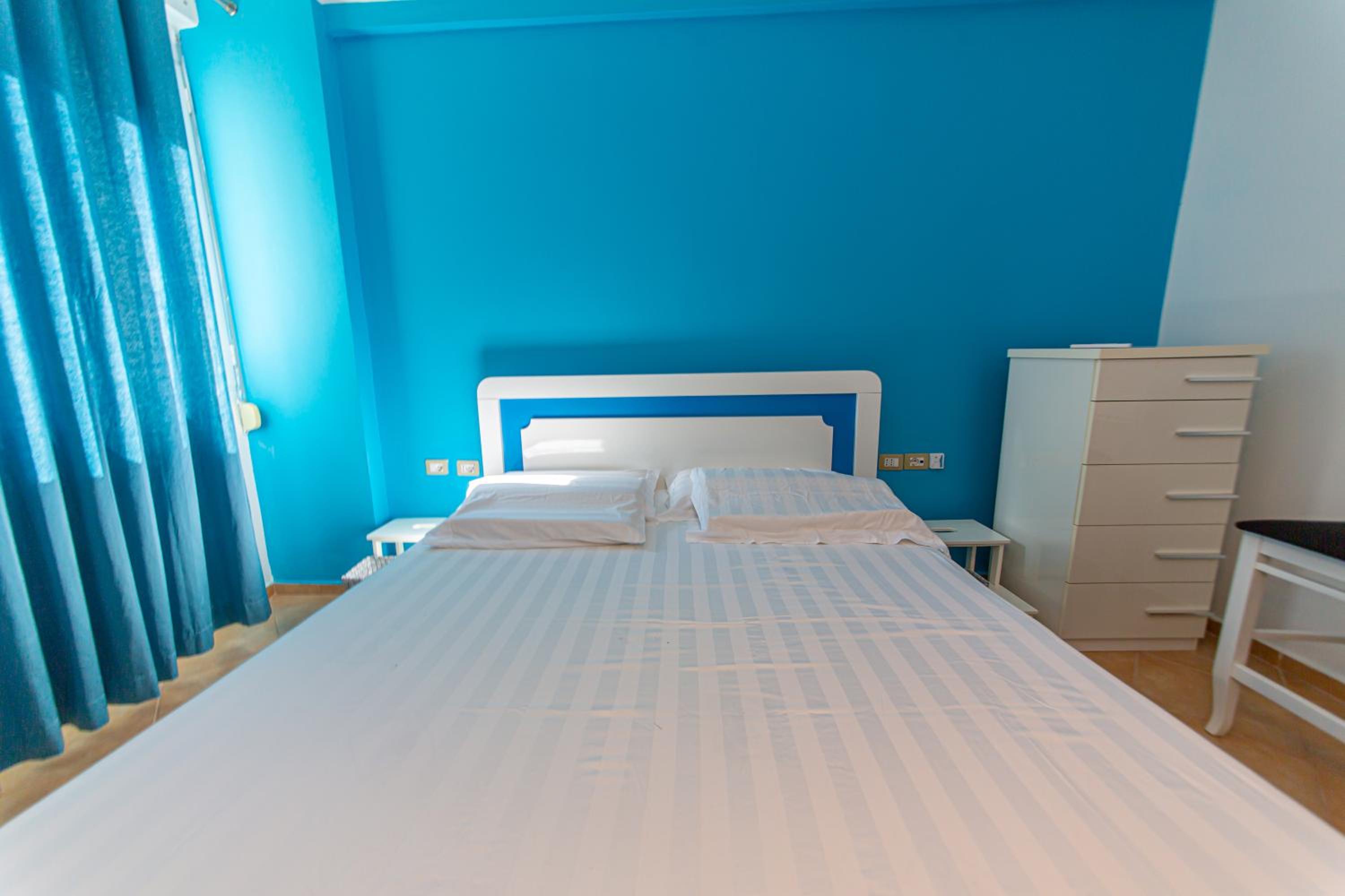 Seaview Luxury Penthouse Kalaja