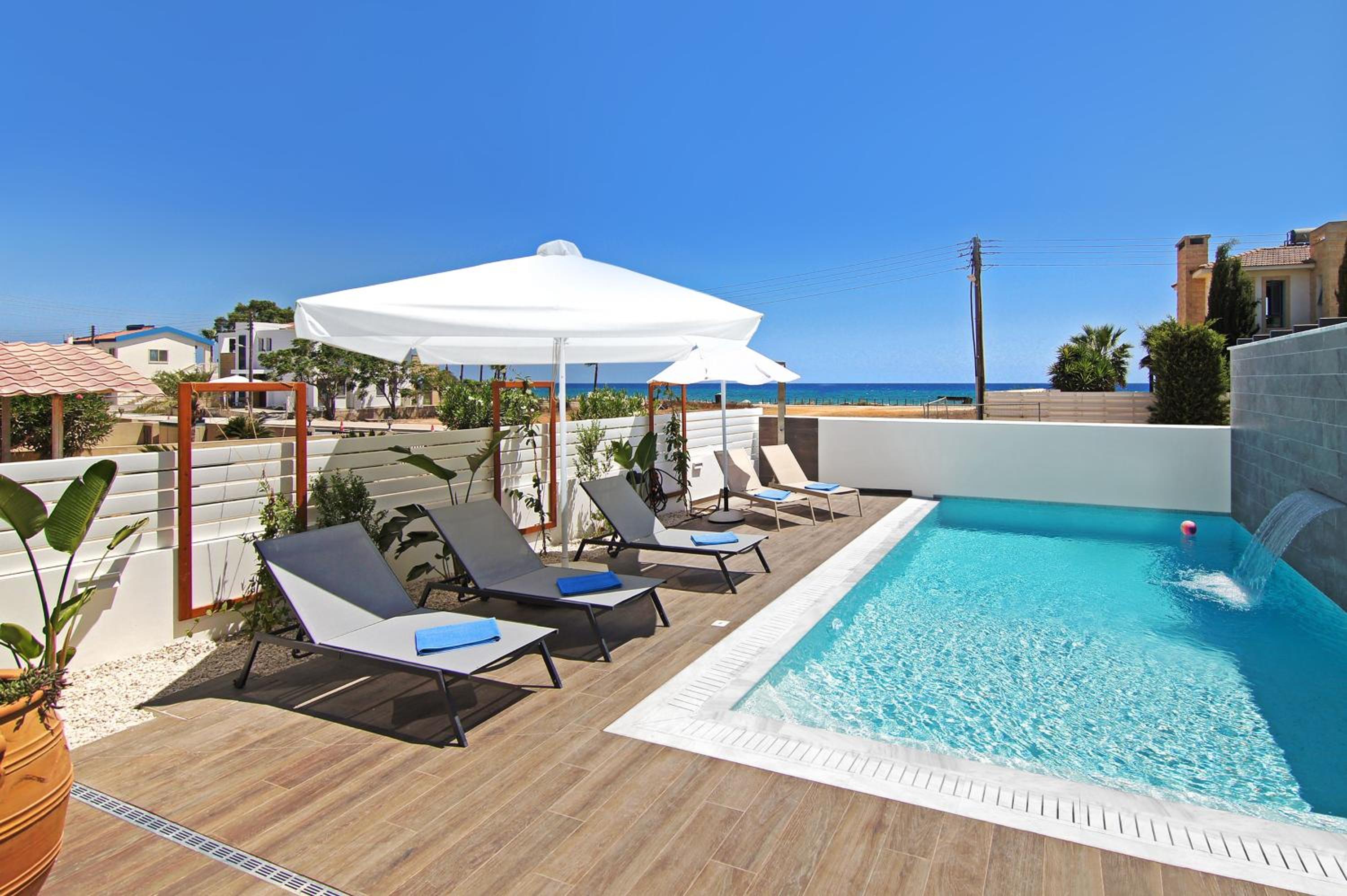 Votsalo Villa - 30m from Med Sea
