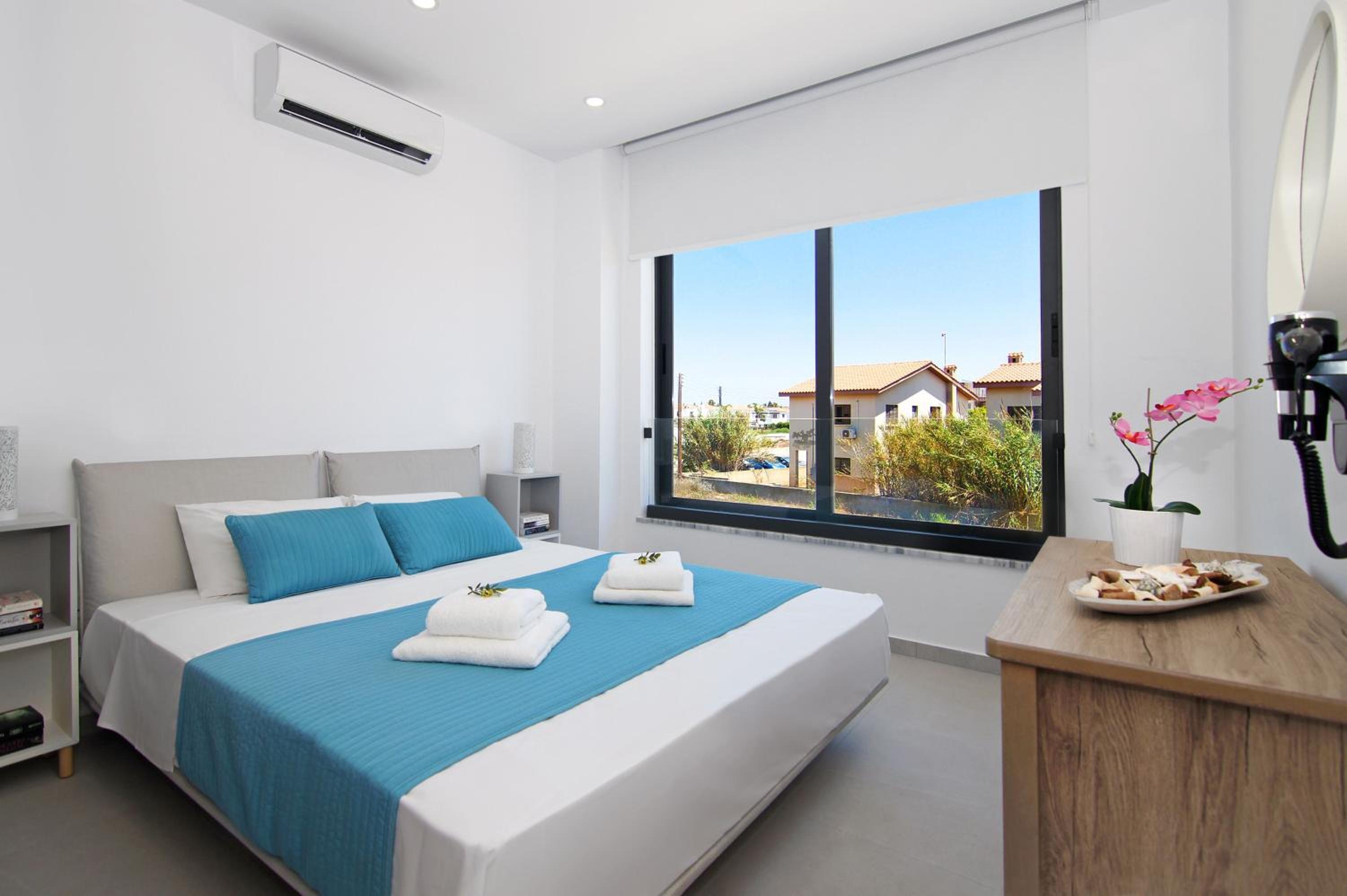 Votsalo Villa - 30m from Med Sea