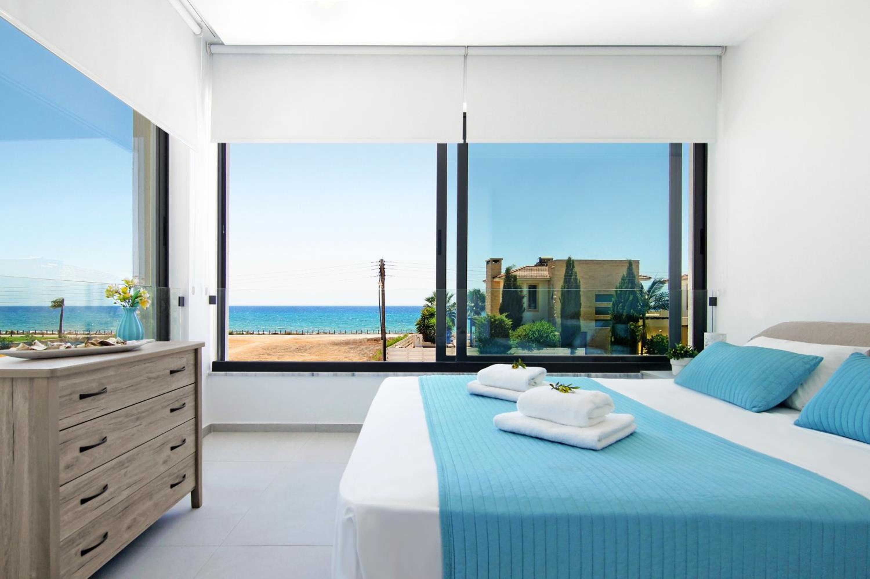 Votsalo Villa - 30m from Med Sea