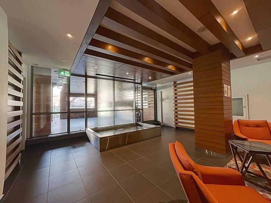 Downtown Toronto Condo Suite