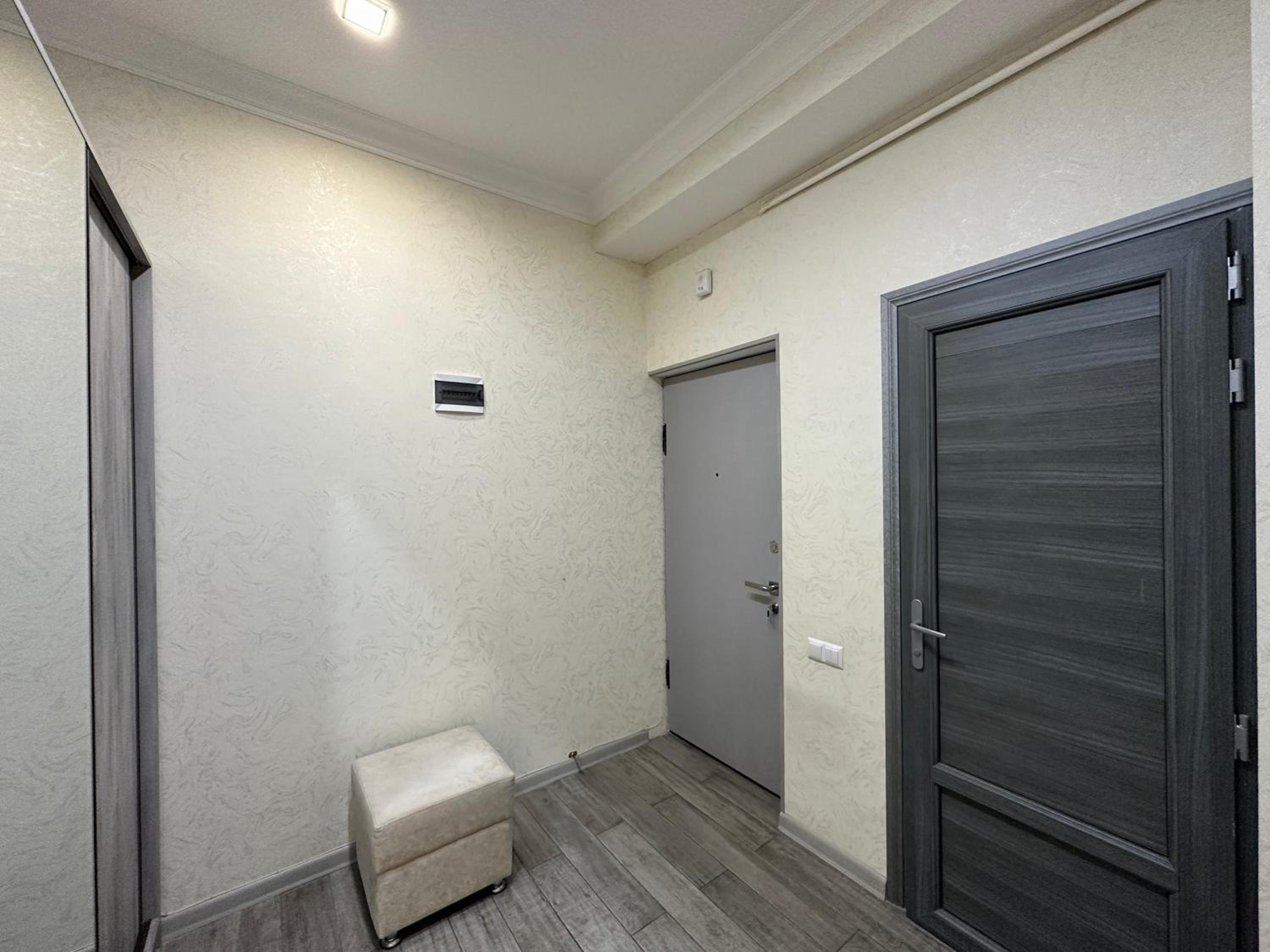 Teryan street, 2 bedrooms Modern New Euro Renovated apartment TT113