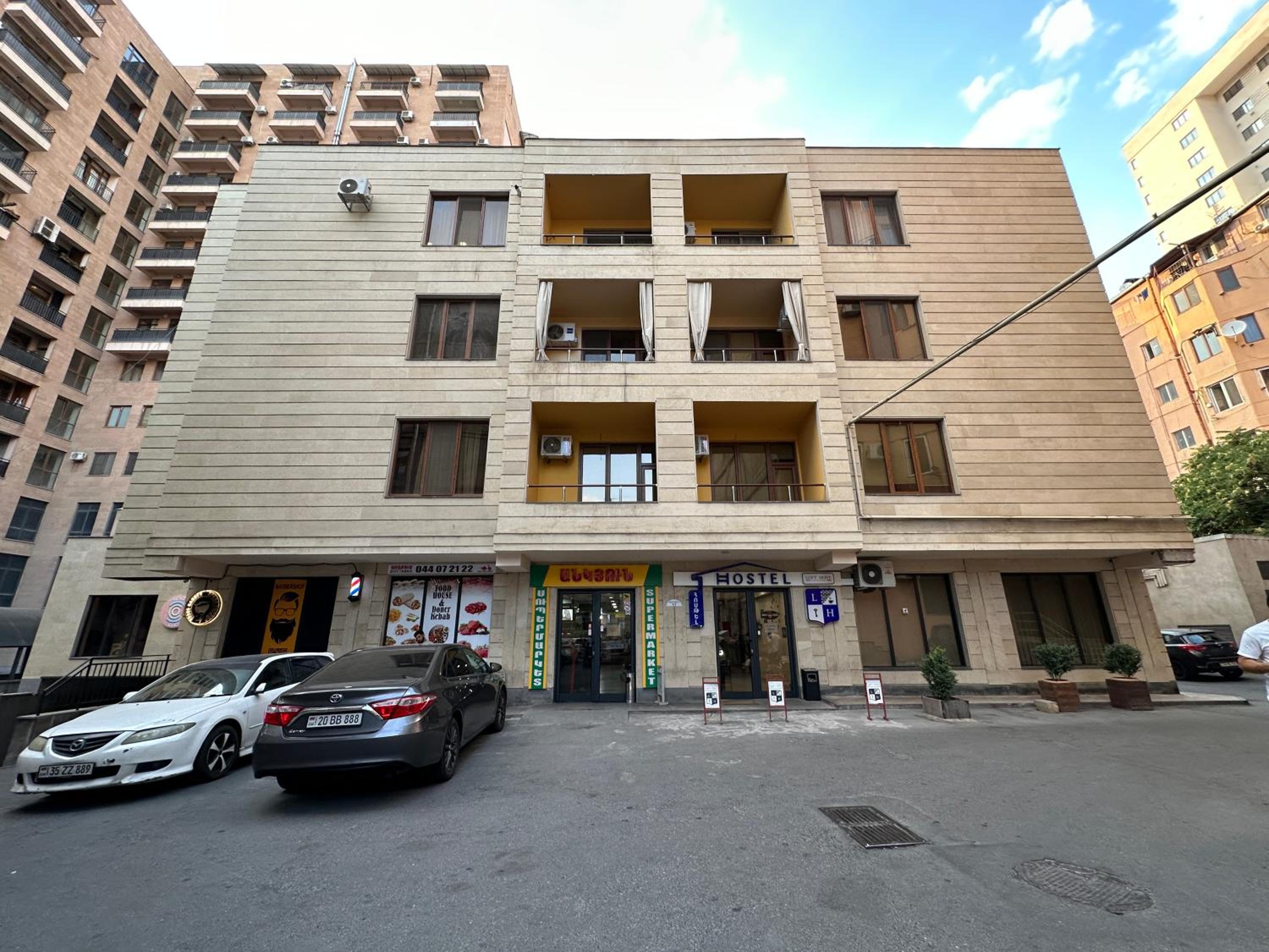Teryan street, 2 bedrooms Modern New Euro Renovated apartment TT113