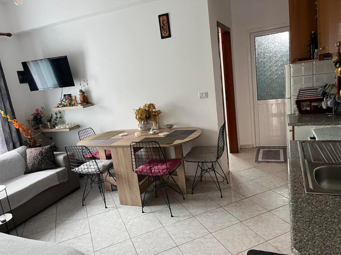 Mimoza Apartments