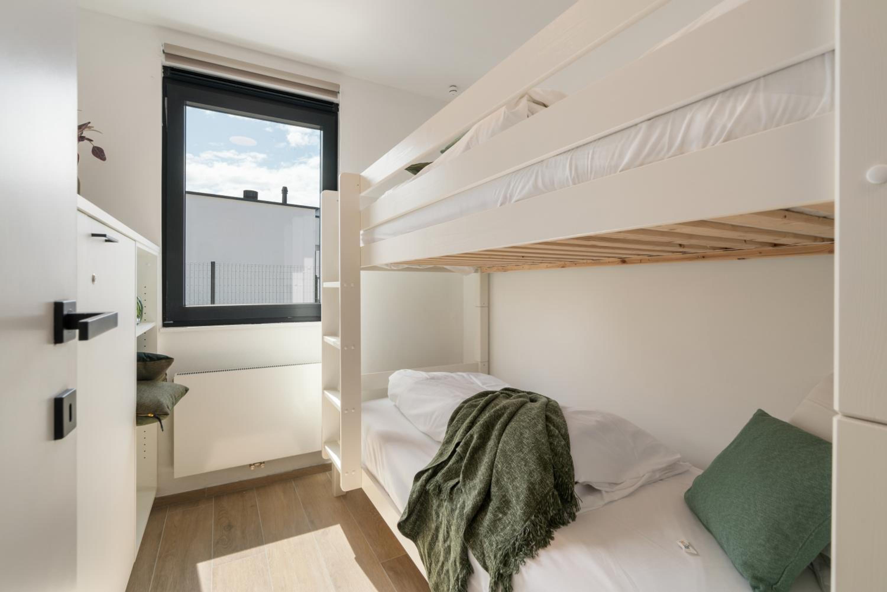 Maison Basil - holiday house with garden and parking