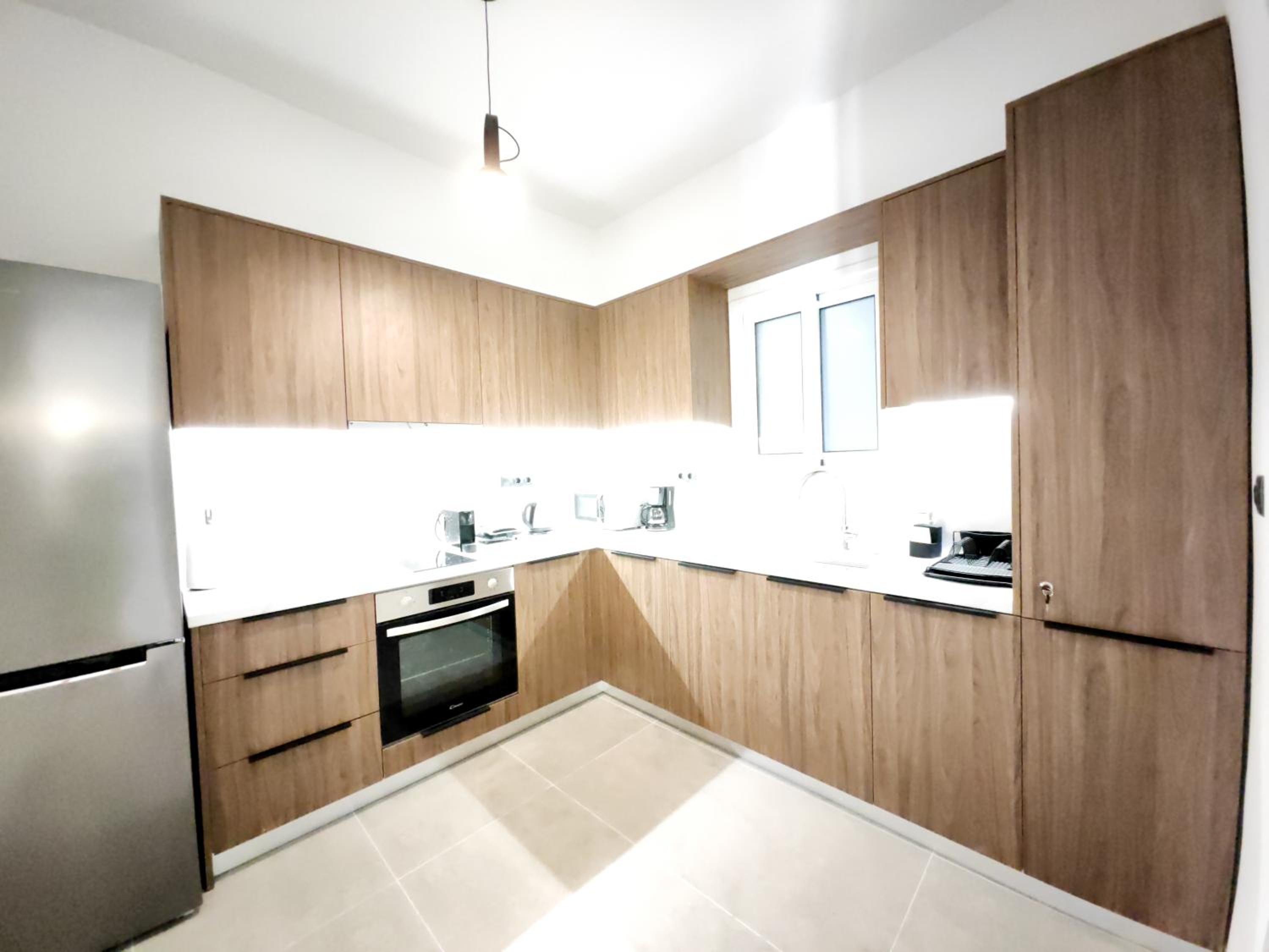 Bright and Beautiful by Acropolis with balcony - Ako25